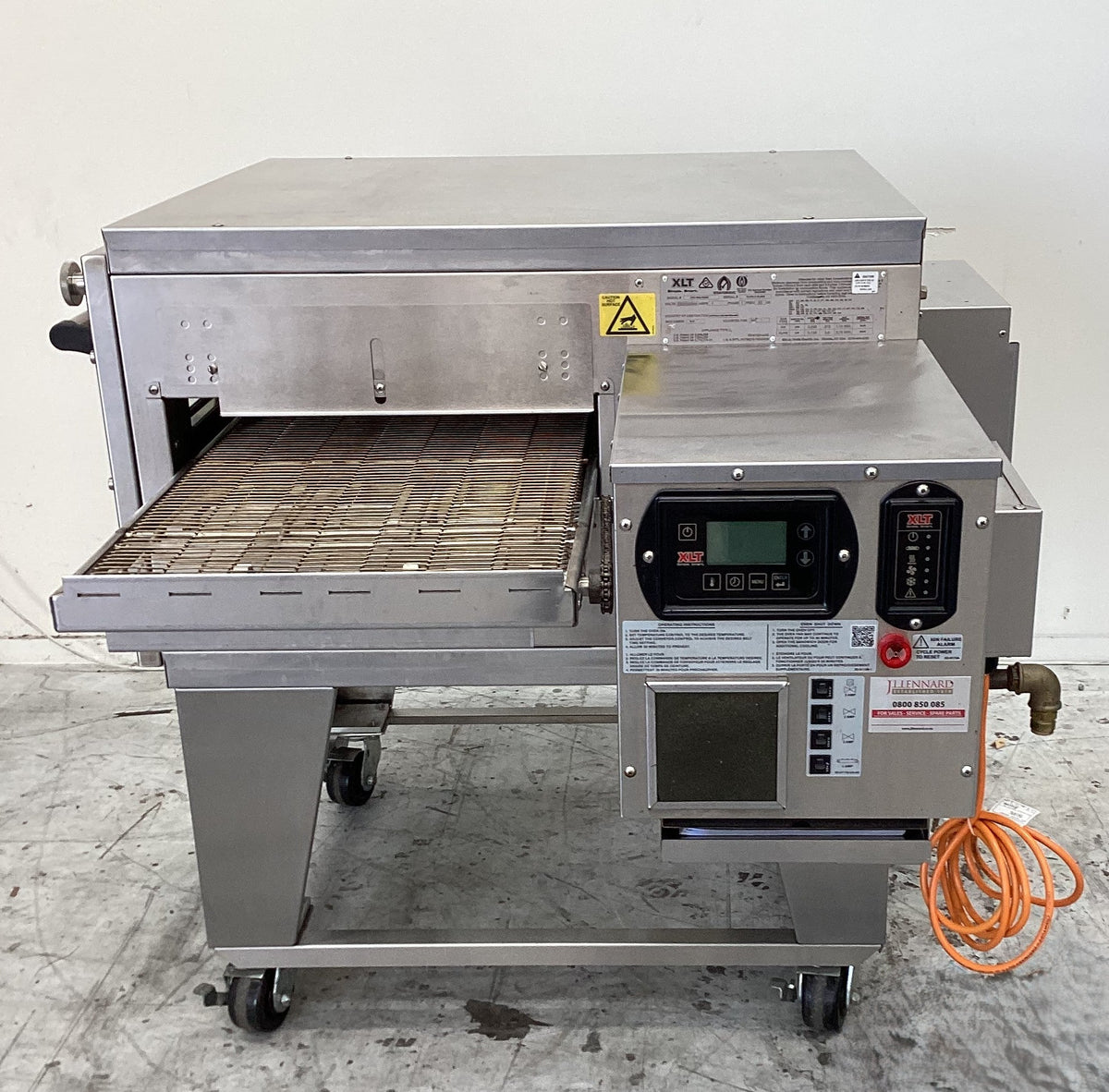 XLT 1832 Conveyor Pizza Oven - 754874