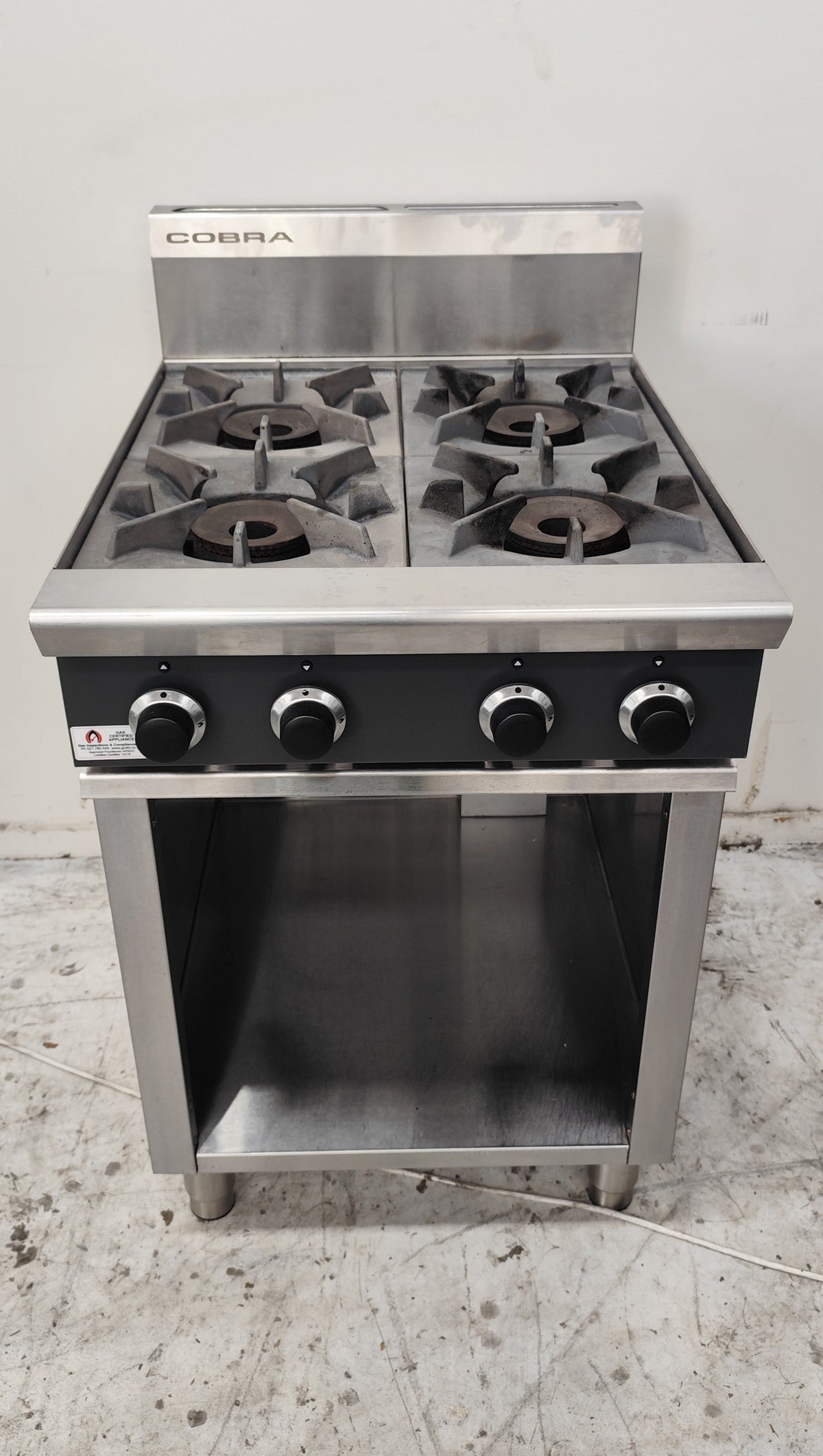 Cobra C6DF 4-Burner Gas Cooktop on Cabinet Base - 824080