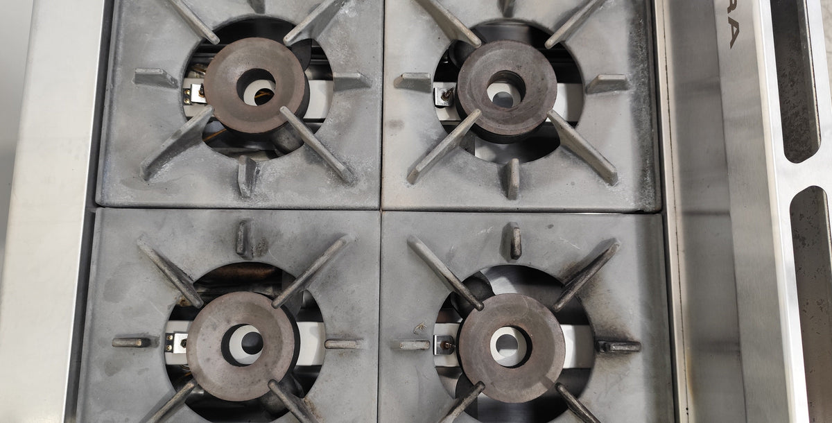 Cobra C6DF 4-Burner Gas Cooktop on Cabinet Base - 824080