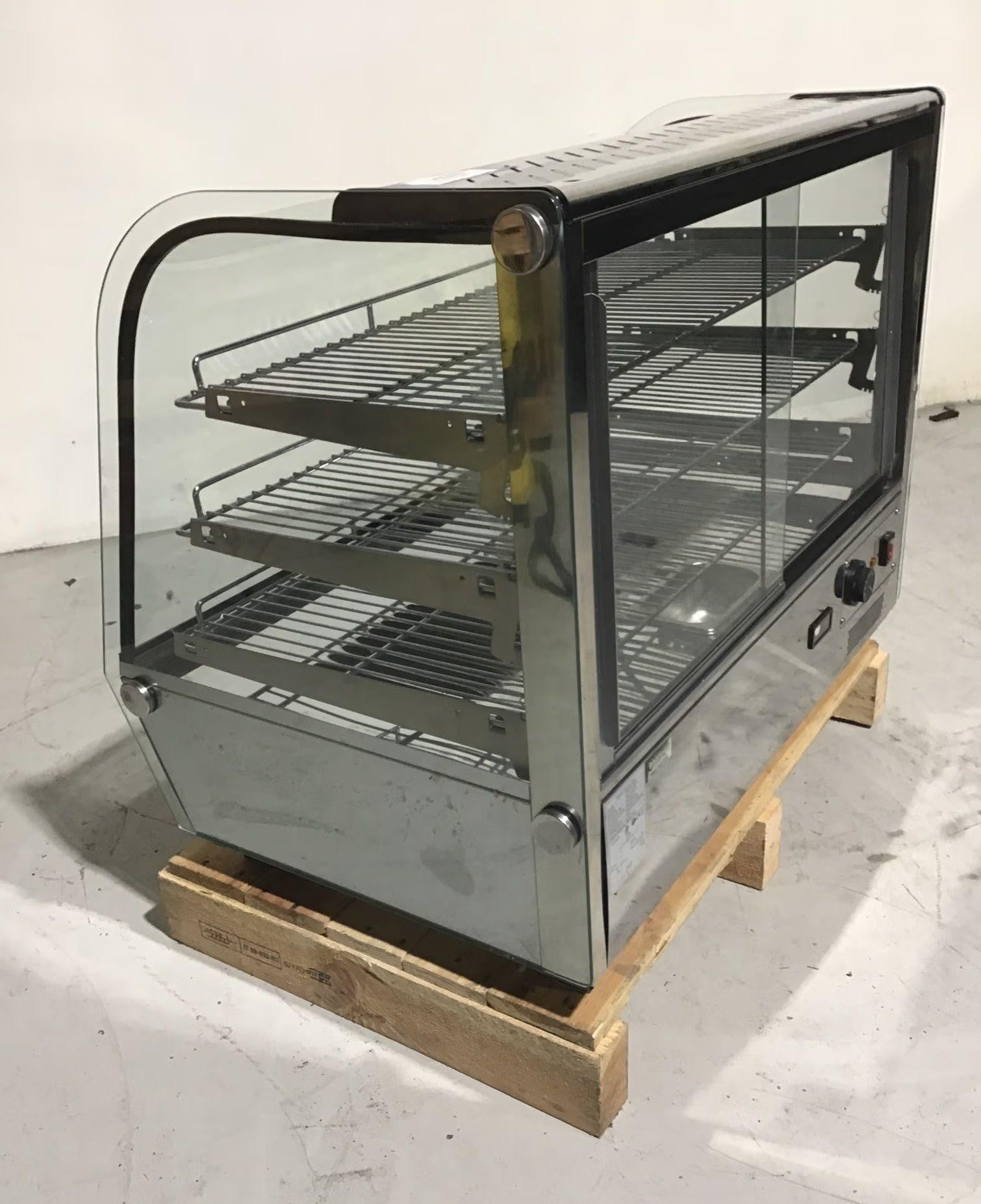 Delta ERD98 Countertop Hot Food Display - 827521