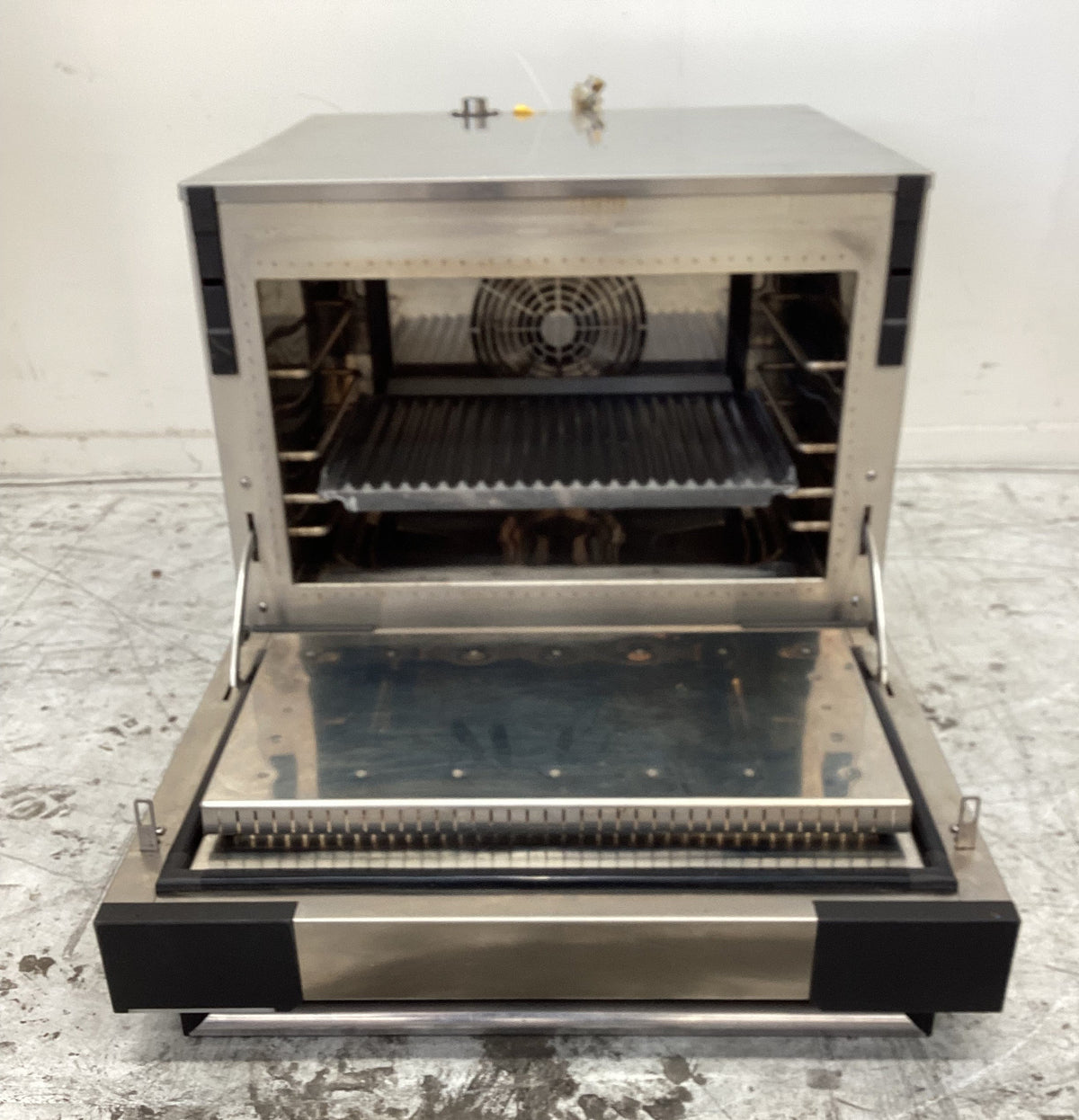 Unox SPEED.Pro High Speed Oven - 829606