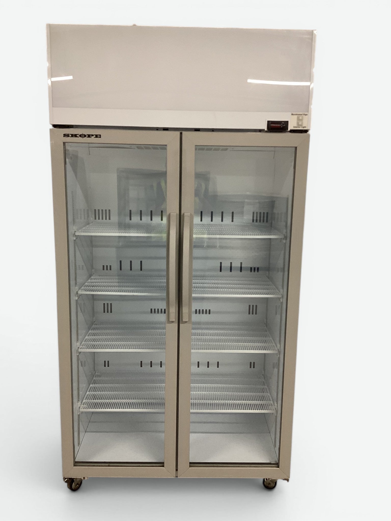 Skope TCE1000N Upright Fridge - 832448