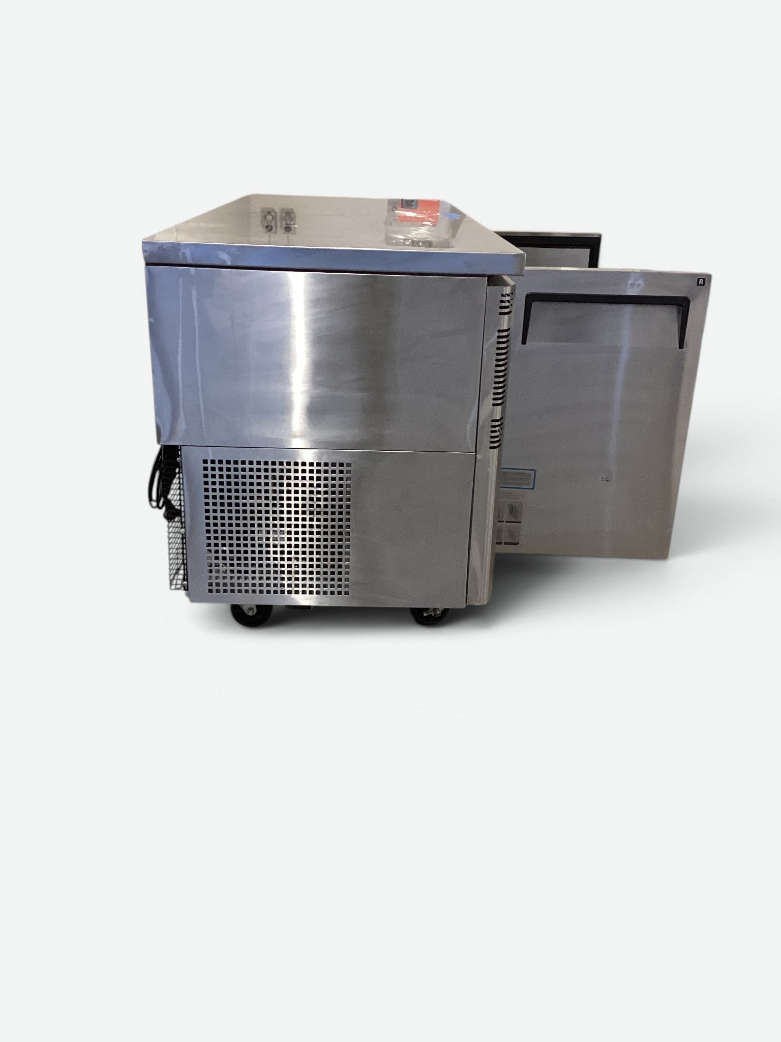 Turbo Air KUR18-3D-3-N Undercounter Chiller - 836847