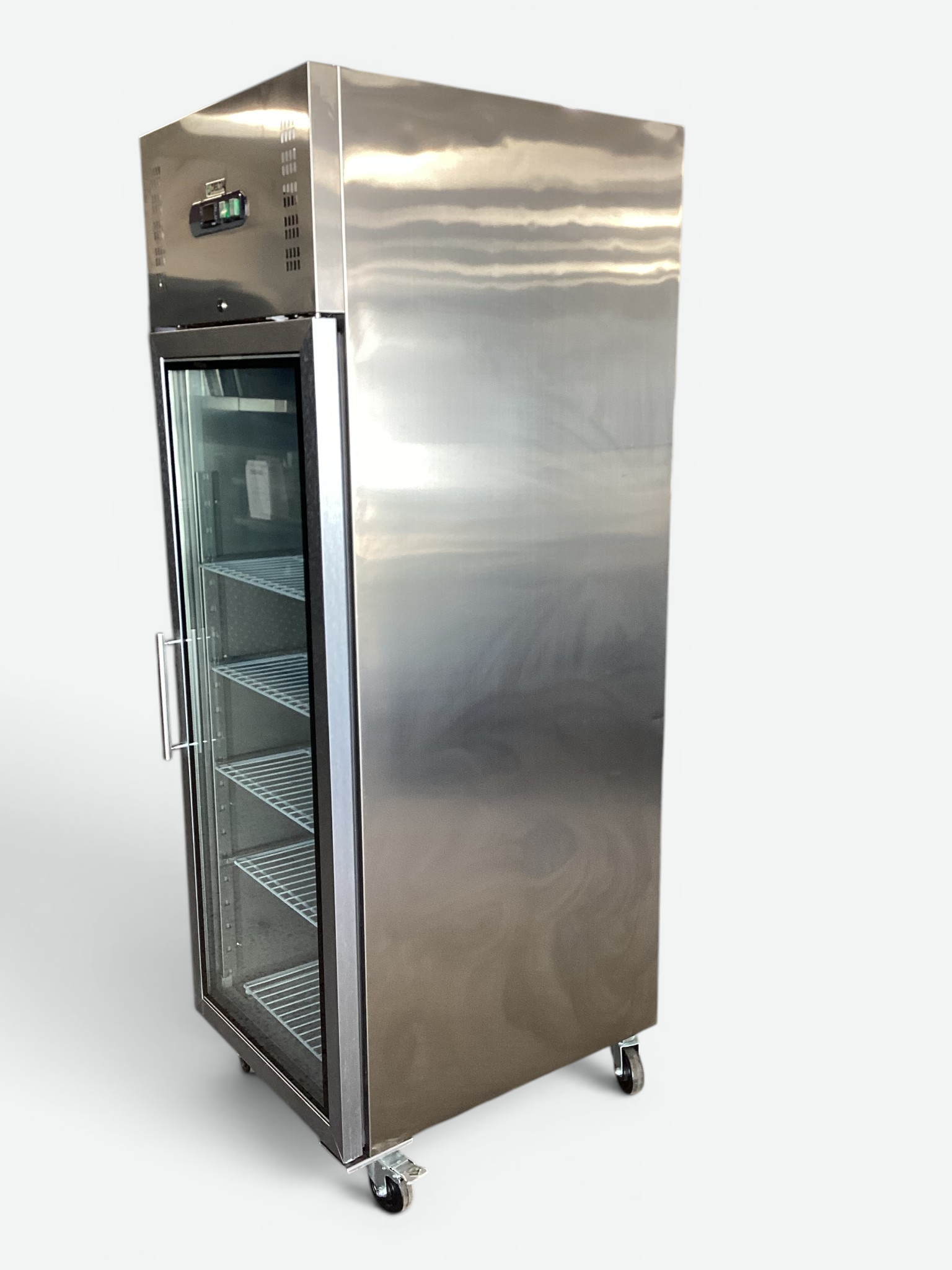 Delta ERD145 Upright Freezer - 840407