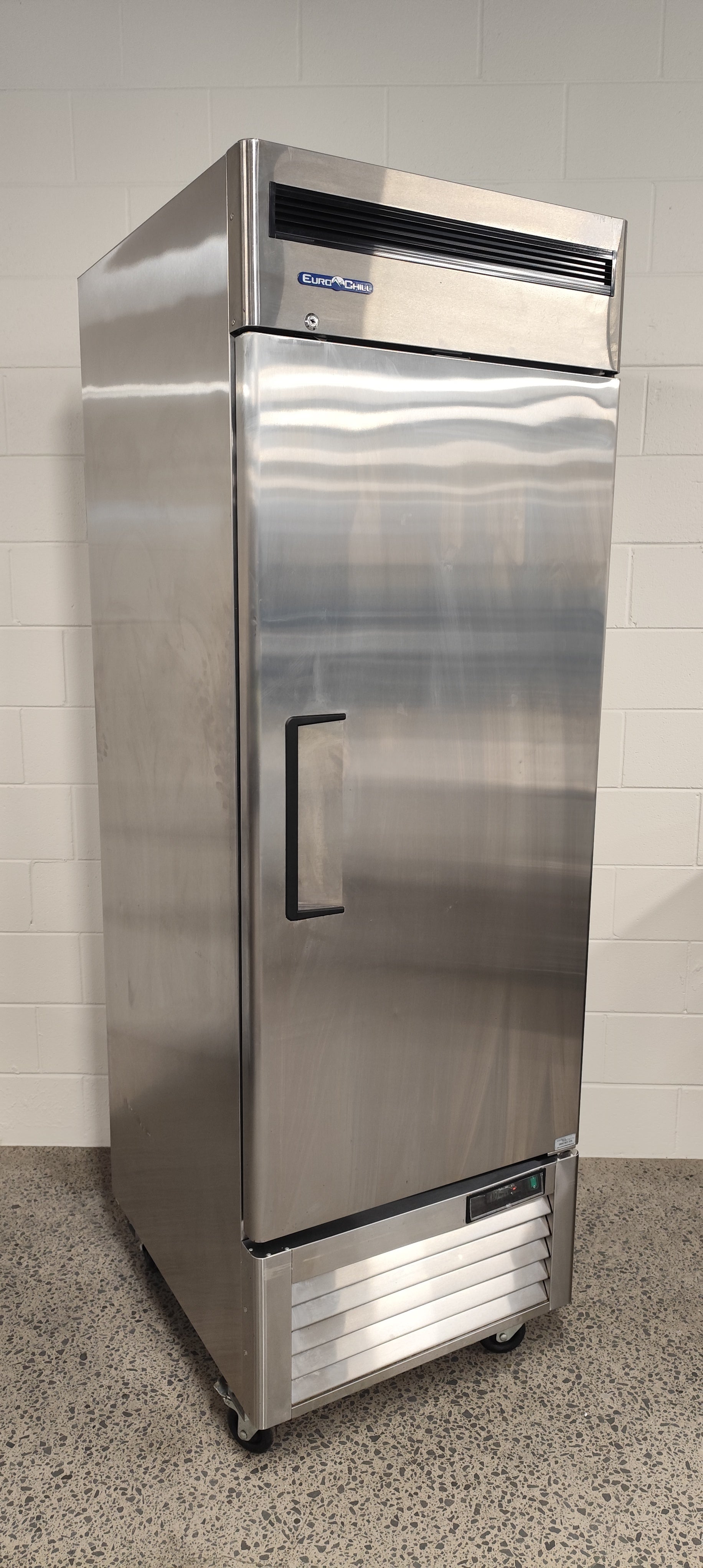 EuroChill ERE65 Upright Chiller - 844769