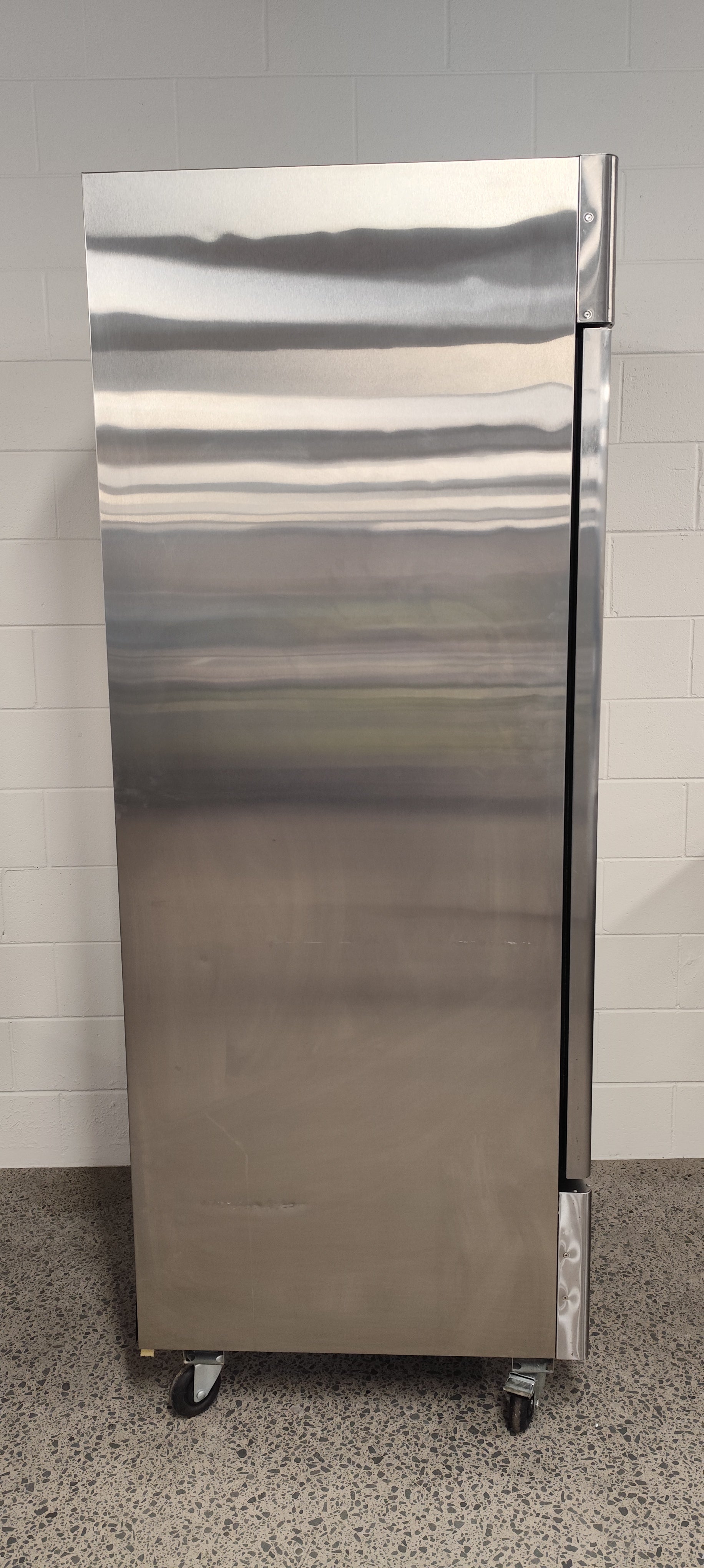 EuroChill ERE65 Upright Chiller - 844769