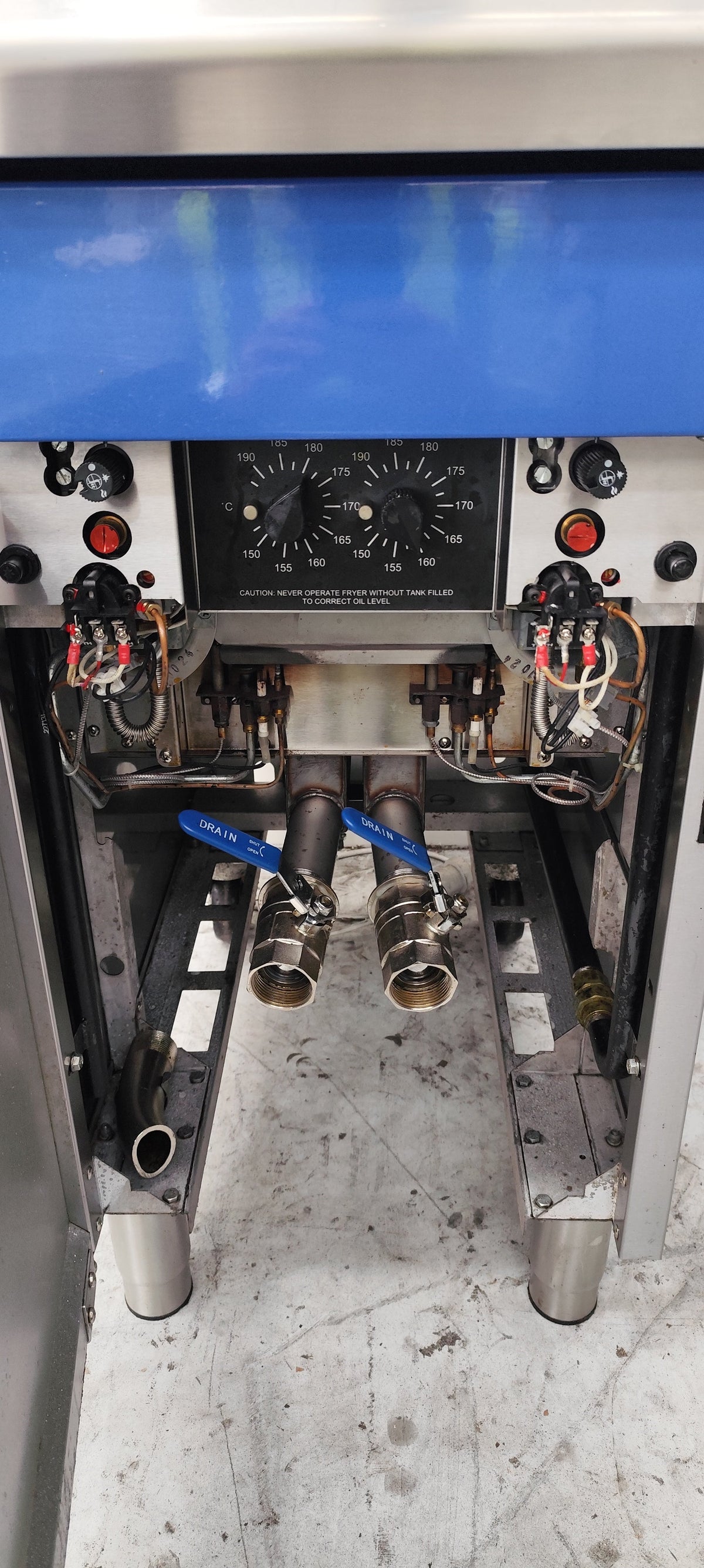 Blue Seal GT46 Twin Tank Gas Fryer - 850285