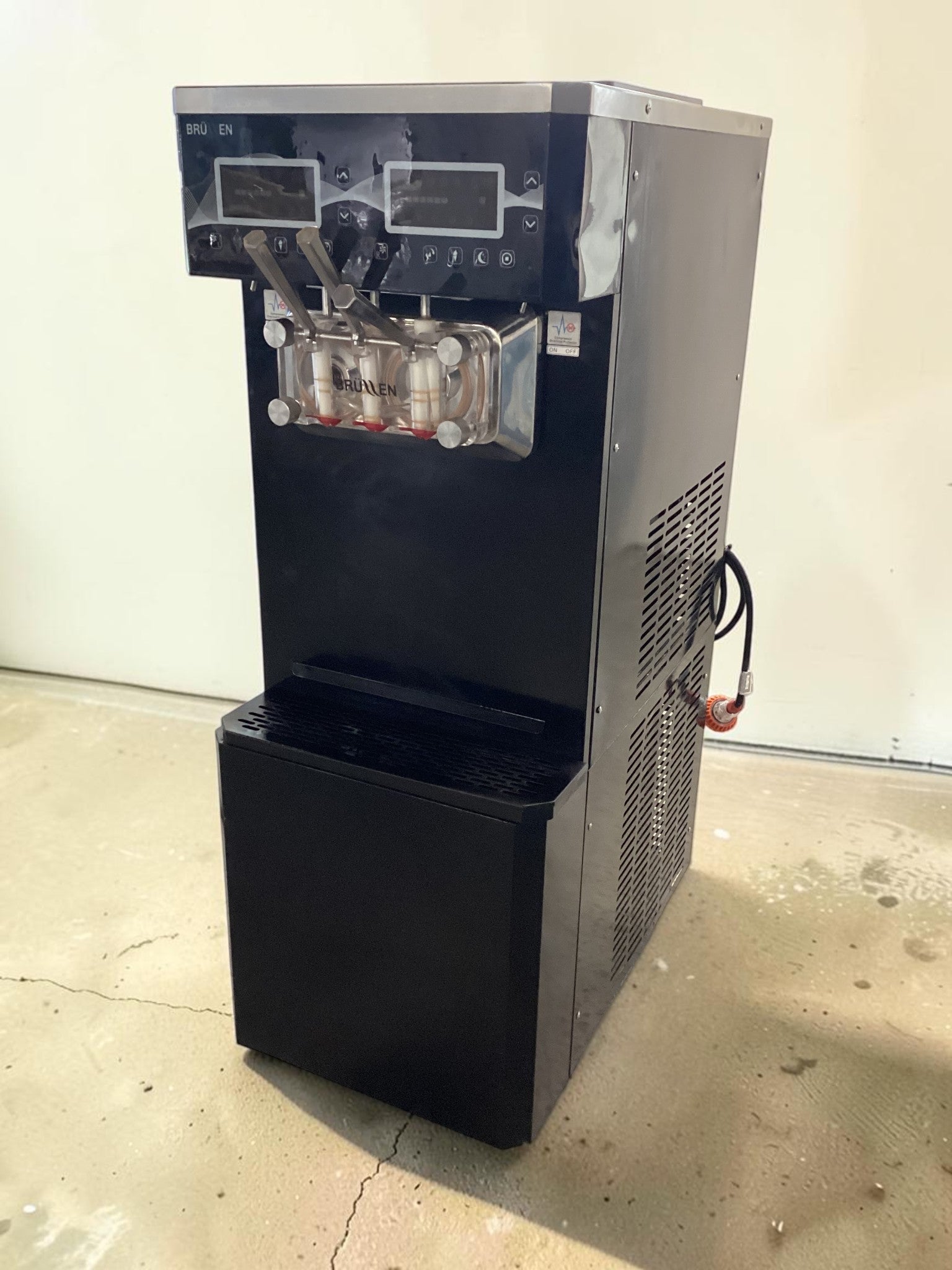 Brullen i95 Pro Soft Serve Machine - 859172