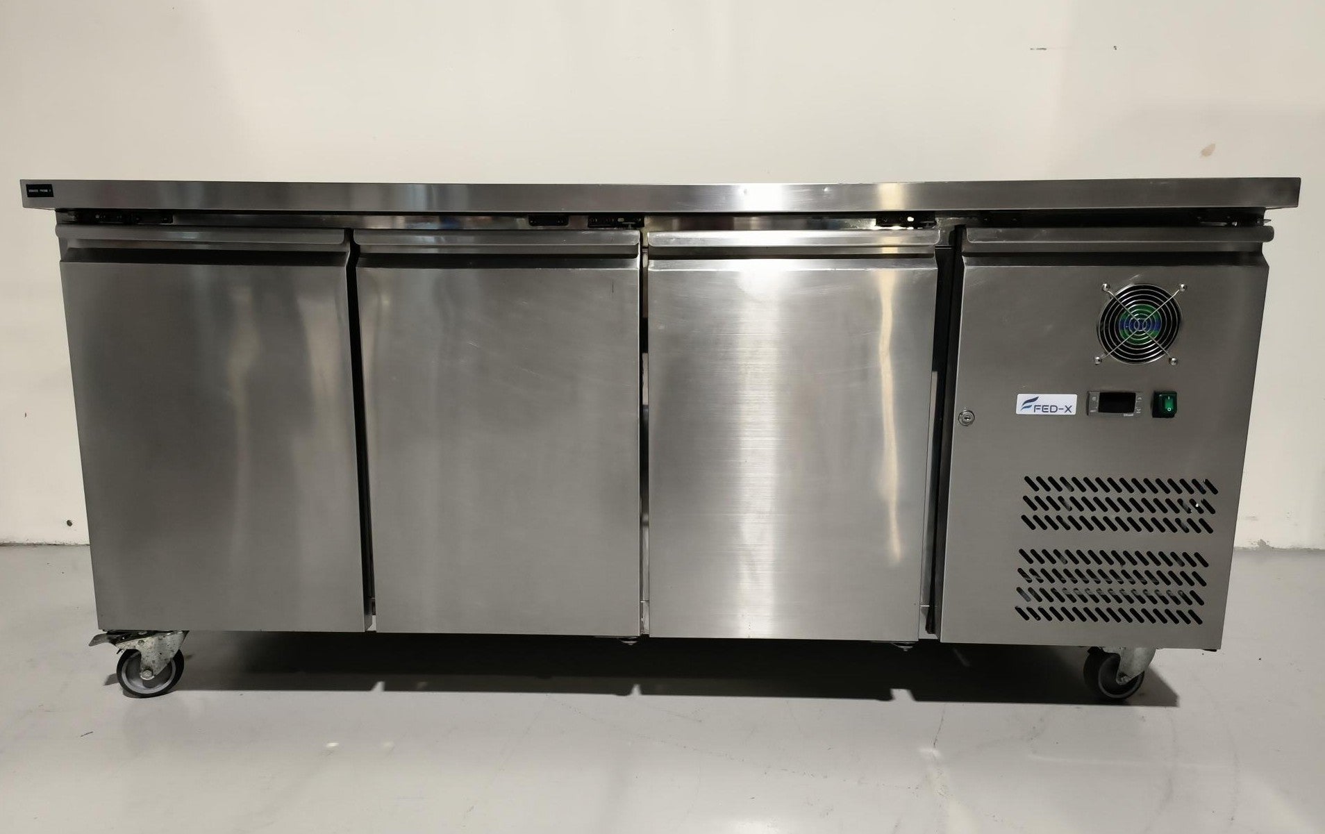 Thermaster XUB7C18S3 3 Door Under Bench Fridge - 865951