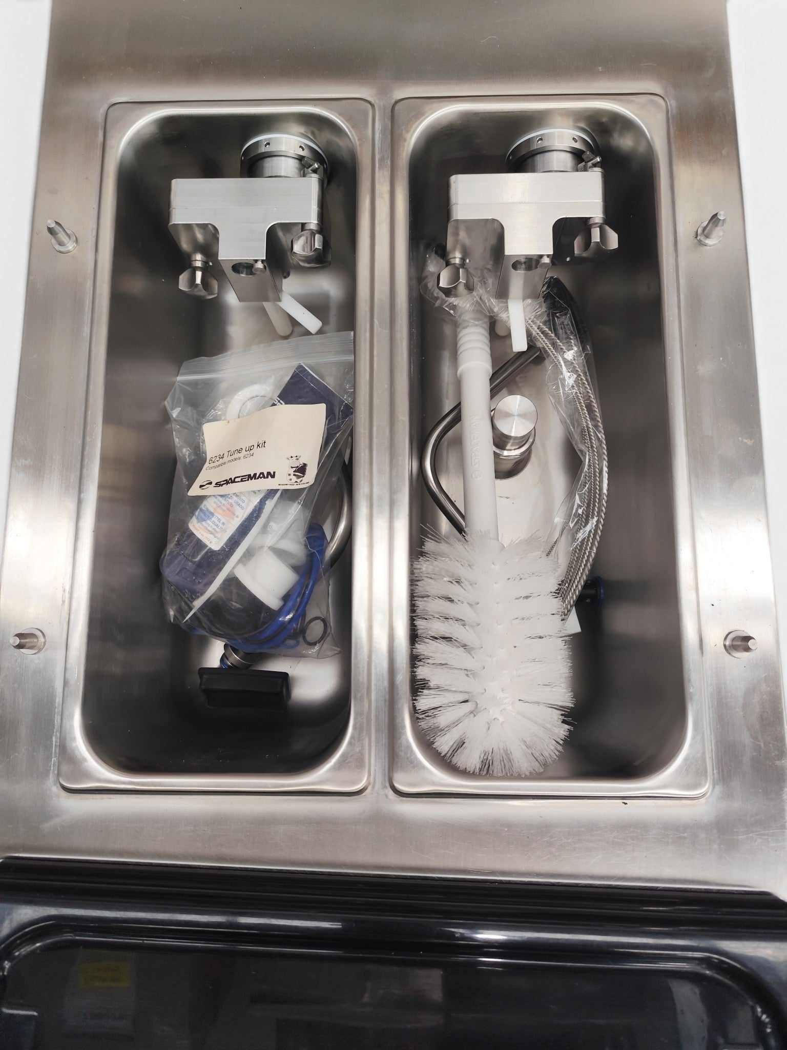 Spaceman 6235A-C Soft Serve Machine - 870744