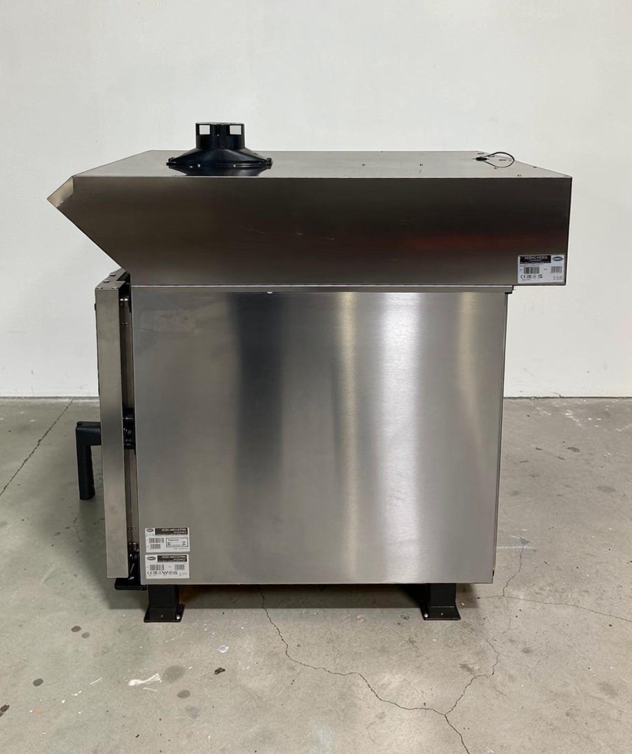 Unox BAKERTOP 6 Tray Electric Combi Oven with Steam Condenser - 889757