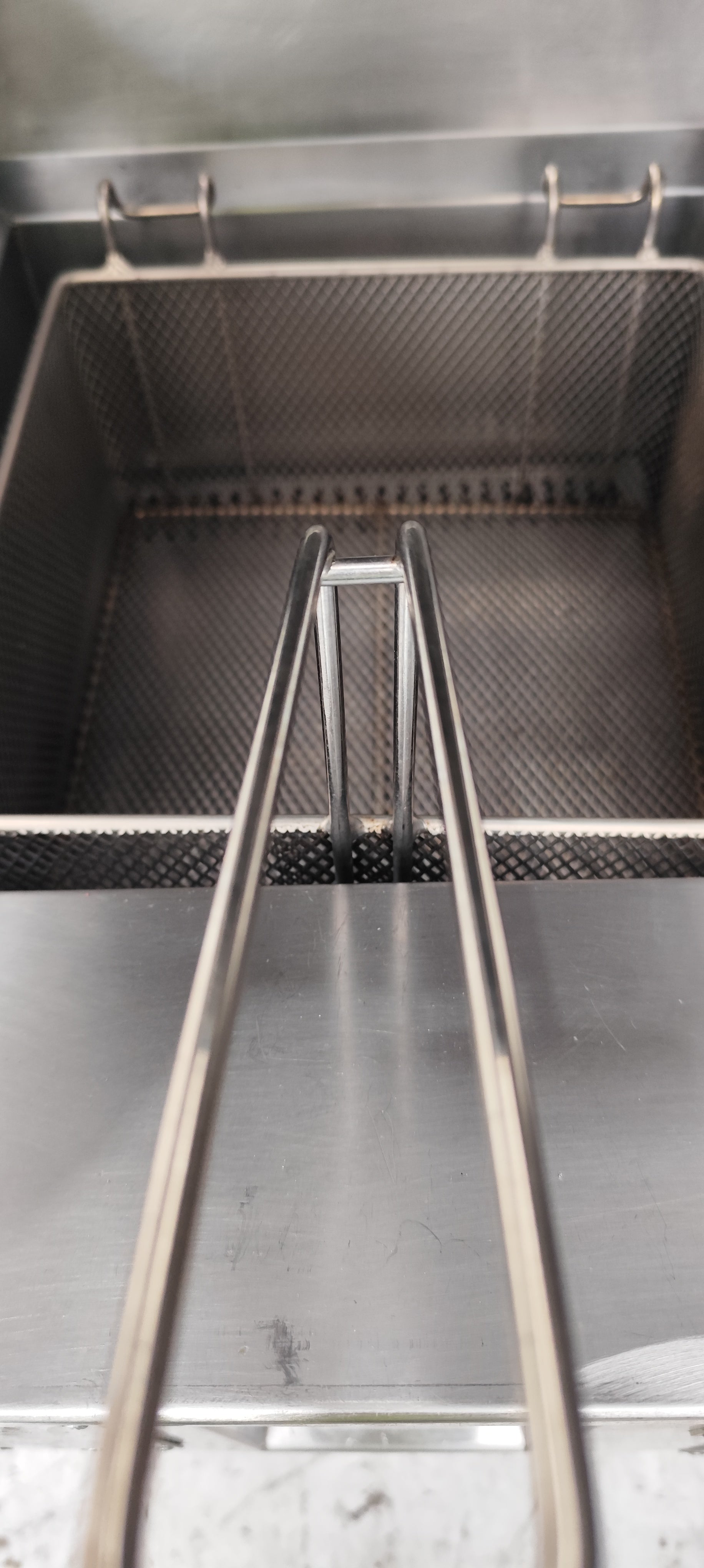 NZ Fryer NZ16L3PH.2 Electric Autolift Fryer - 895321