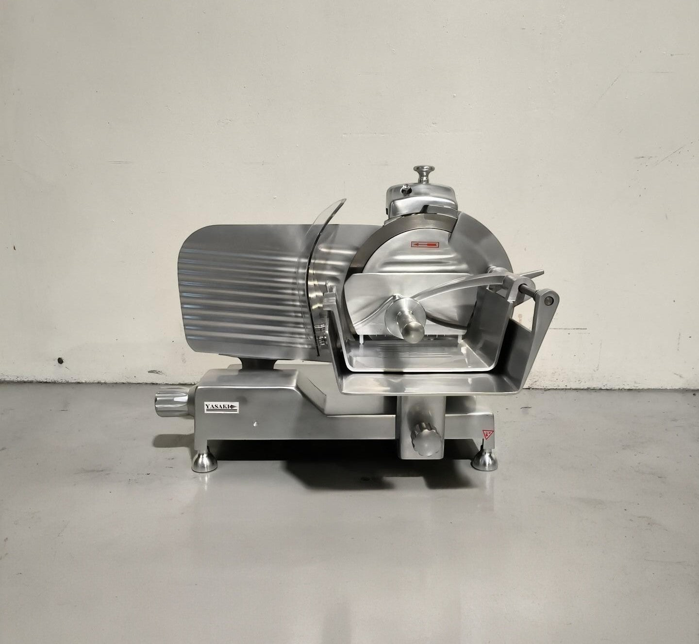 Yasaki HBS-300C Meat Slicer - 907655
