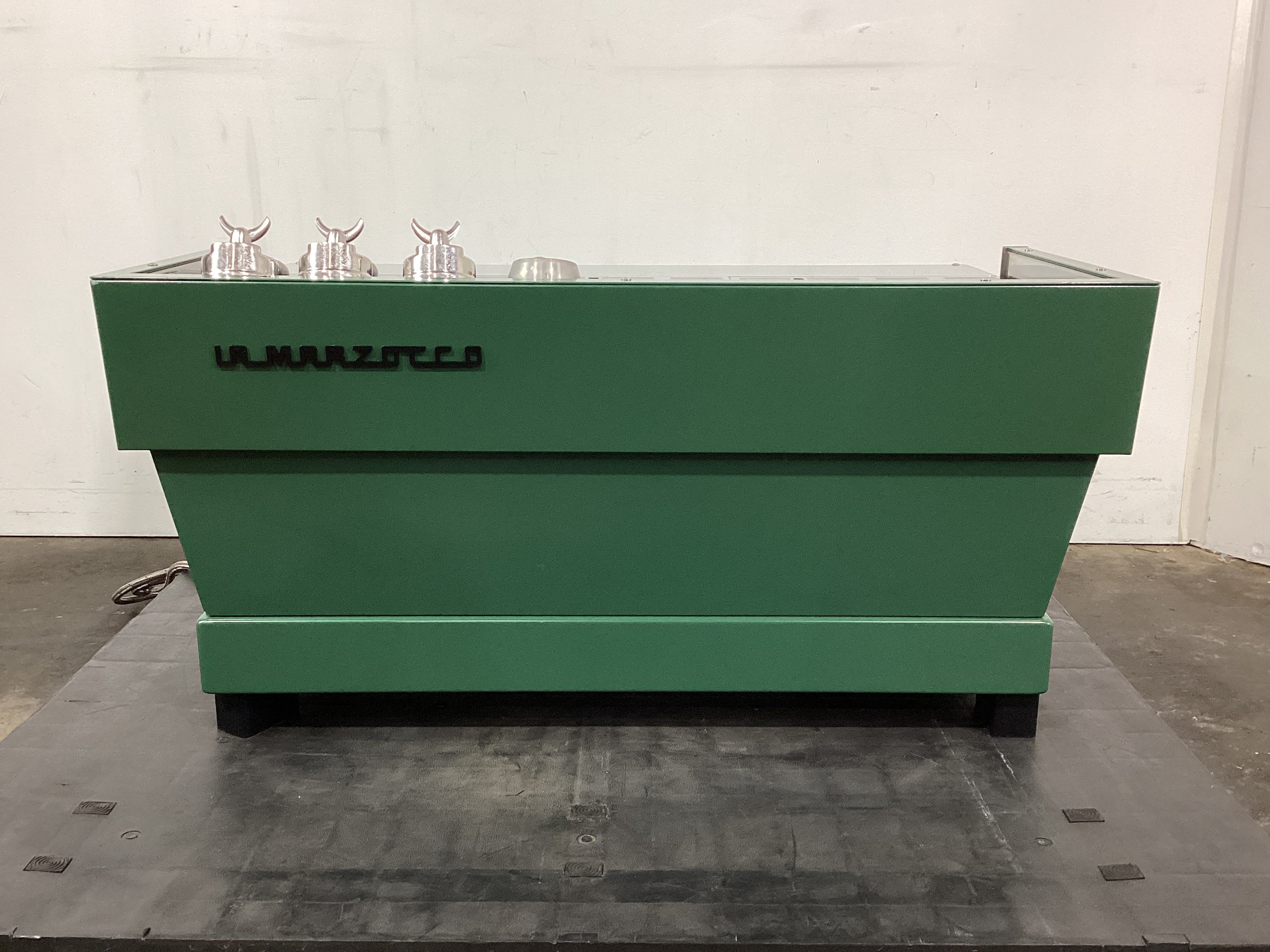 La Marzocco Linea Classic 3 Group Coffee Machine - 920759