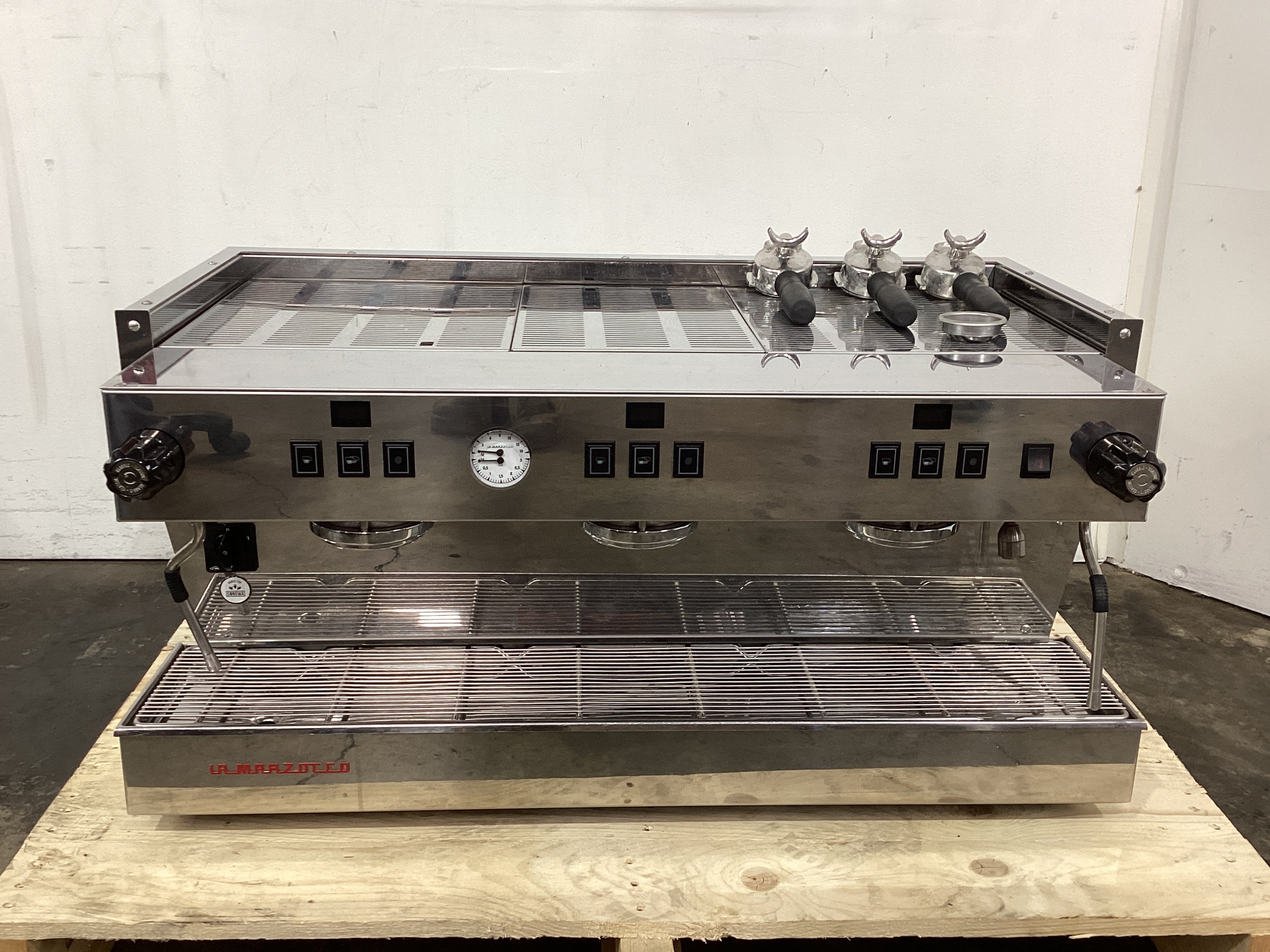 La Marzocco Linea Classic 3 Group Coffee Machine - 920779