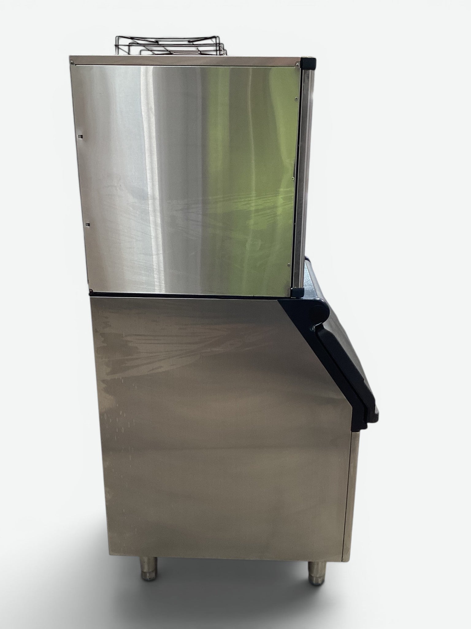 Scotsman NB193 Ice Machine - 930028