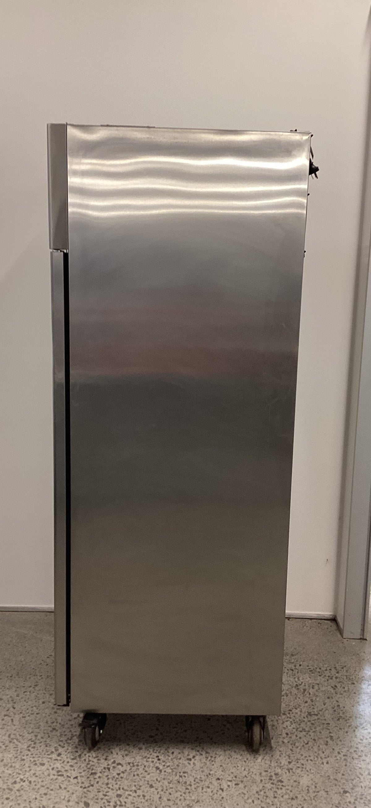 Skope RF7.UPR.1.SD 1 Door Upright Chiller - 875463