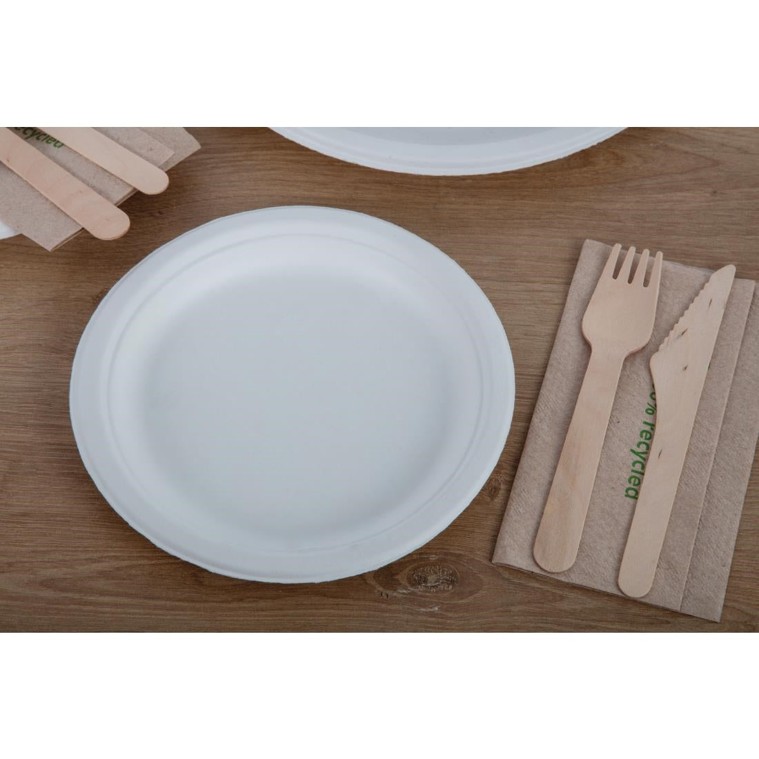 Fiesta Compostable Bagasse Plates Round 179mm (Pack of 50) CW905