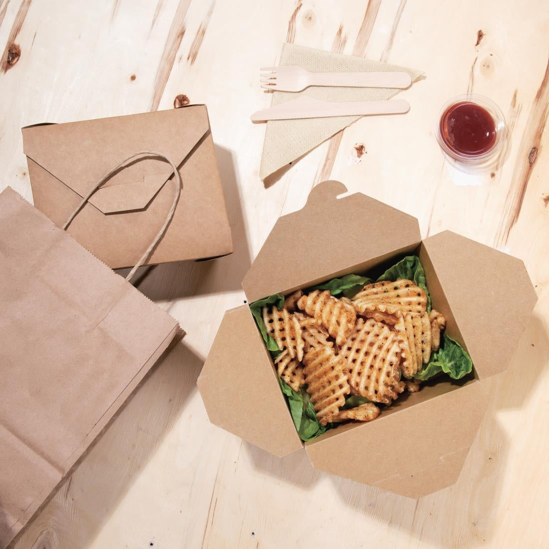 Fiesta Cardboard Takeaway Food Containers 152mm (Pack of 200) FN895