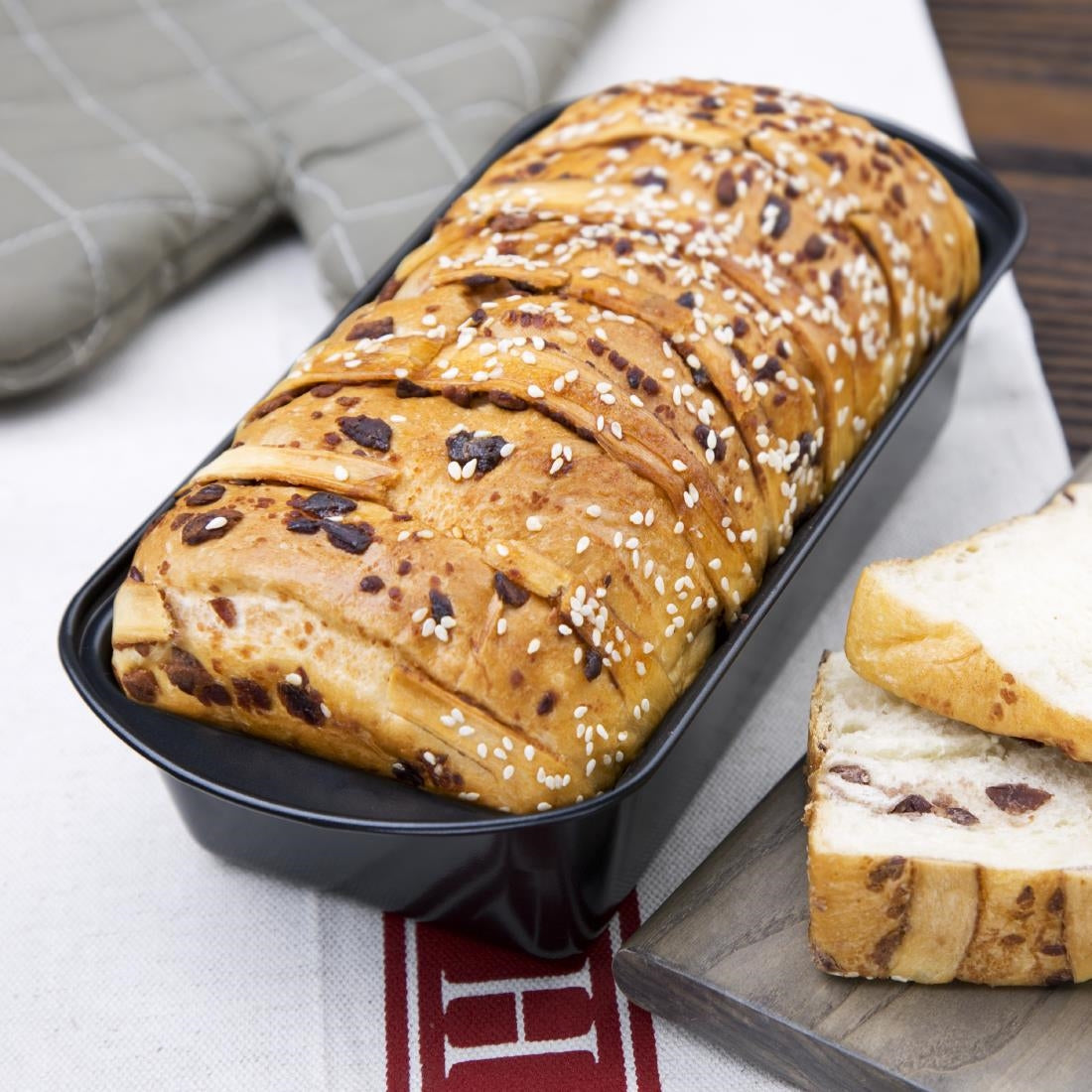 Vogue Non-Stick Loaf Tin 255mm GD005