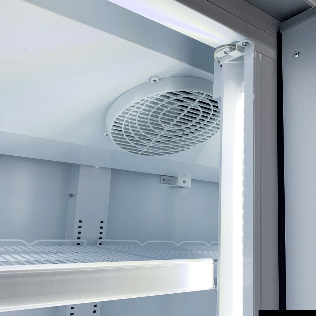 Thermaster Door Supermarket Fridge Black - LG-600BGBM