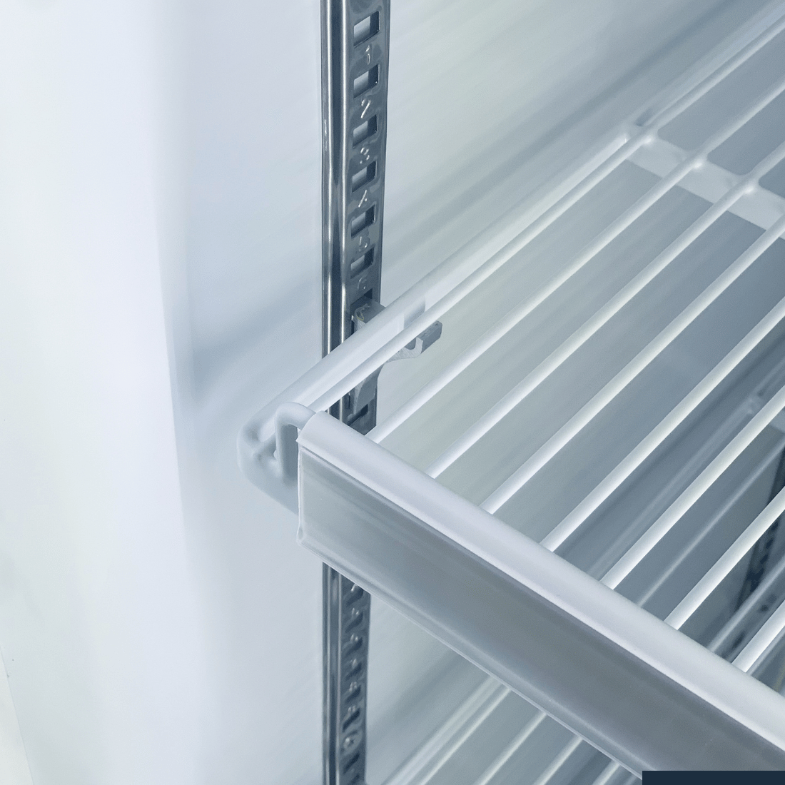 Thermaster Door Supermarket Fridge Black - LG-600BGBM