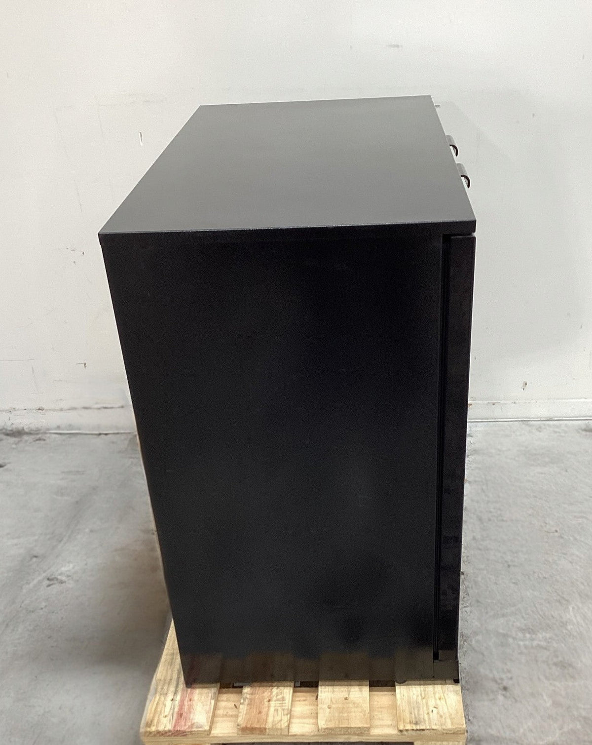 Thermaster LG-208HC 2 Door Undercounter Bottle Cooler - 829037