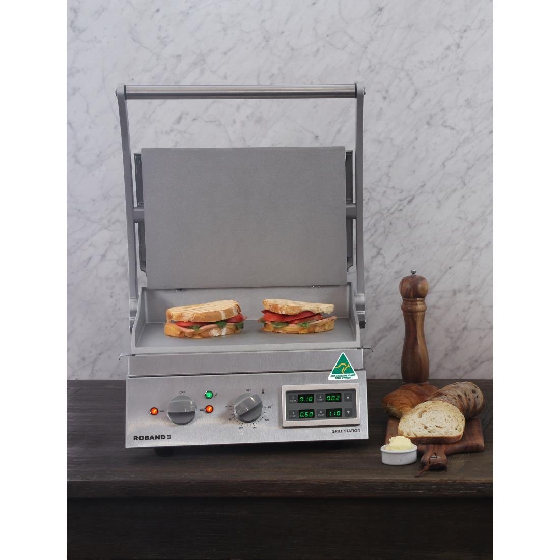 Roband 6 Slice Grill Station Smooth Plate with Electronic Timer (B2B) FY192