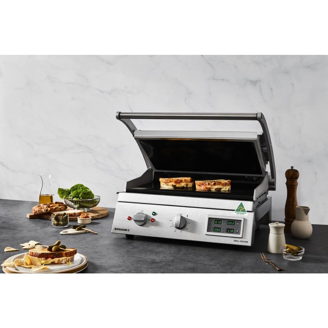 Roband 8 Slice Grill Station Smooth Plate with Electronic Timer 15 Amp (B2B) FY194
