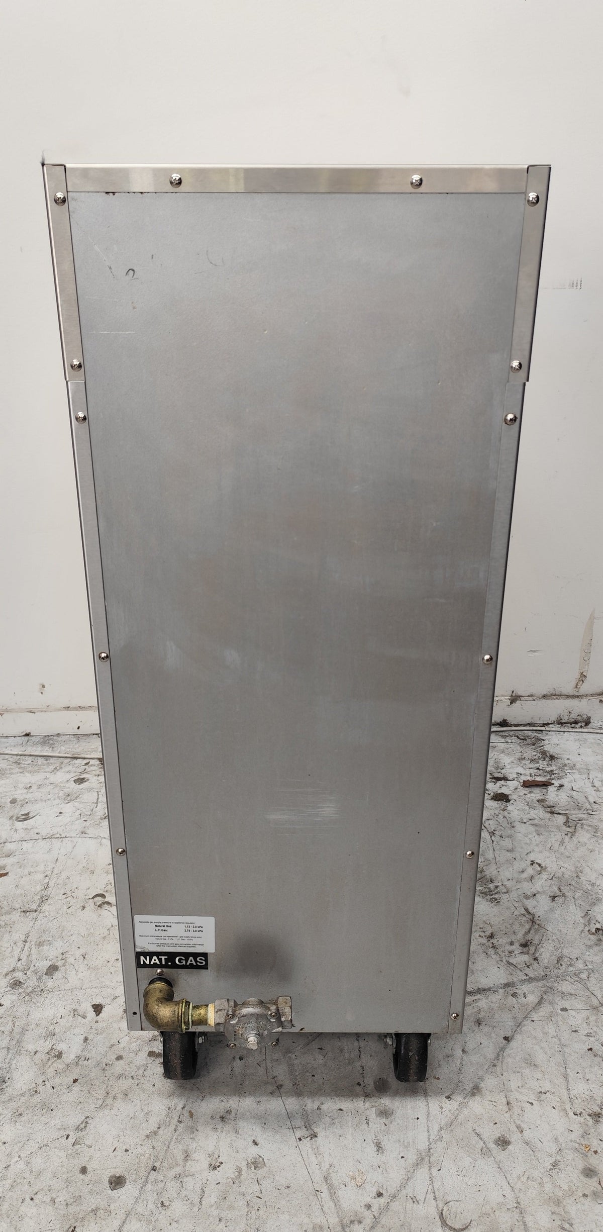 Blue Seal GT18 Single Pan Gas Fryer - 731400