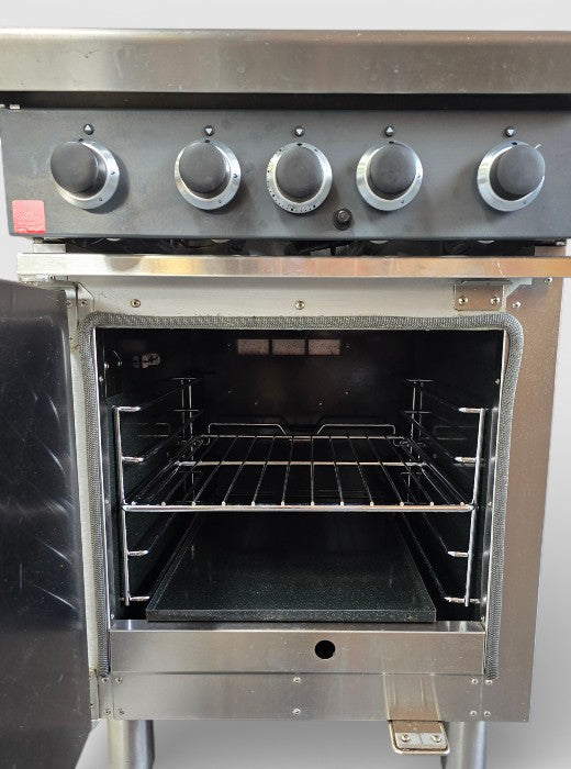 Cobra CR6DL Four Burner Gas Range Oven - 754694