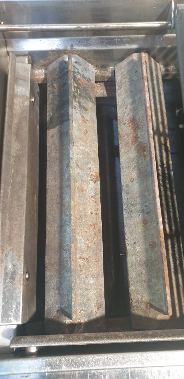 Blue Seal G598-LS Gas Chargrill on Leg Stand - 768161