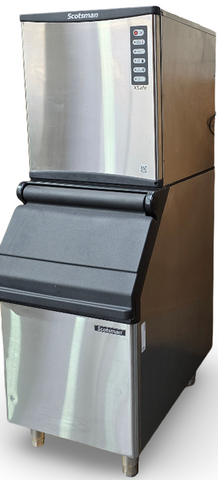 Scotsman NW308ASXO Ice Machine + NB193 Ice Bin - 774288