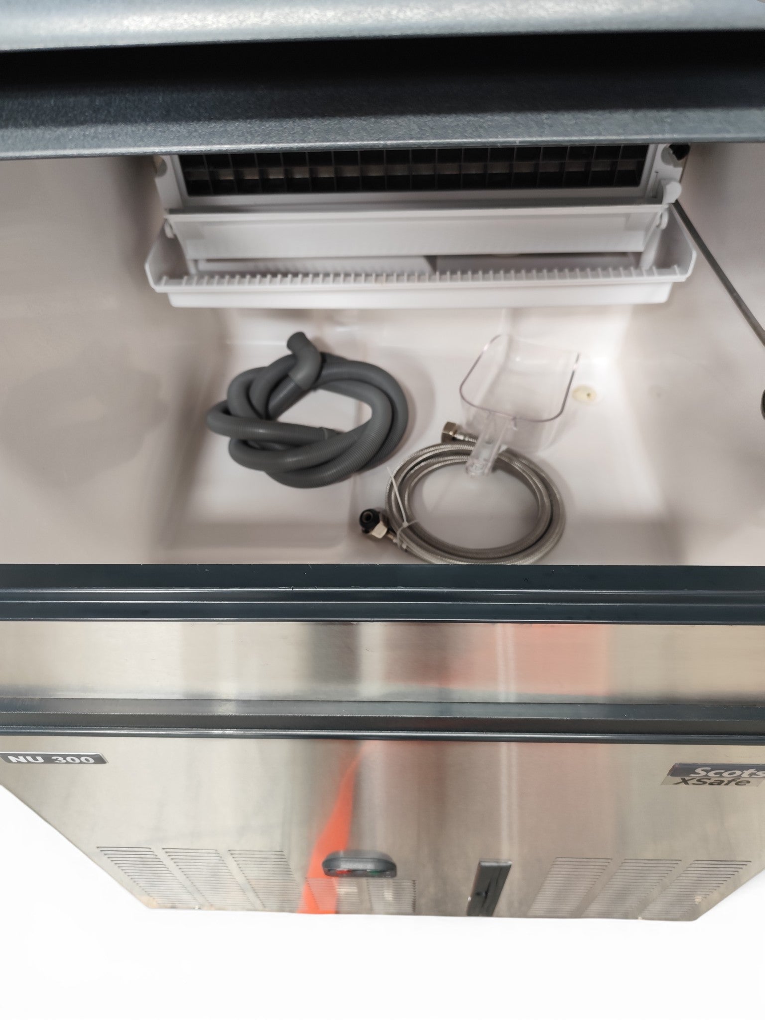 Scotsman NU300 AS Ice Machine - 790060