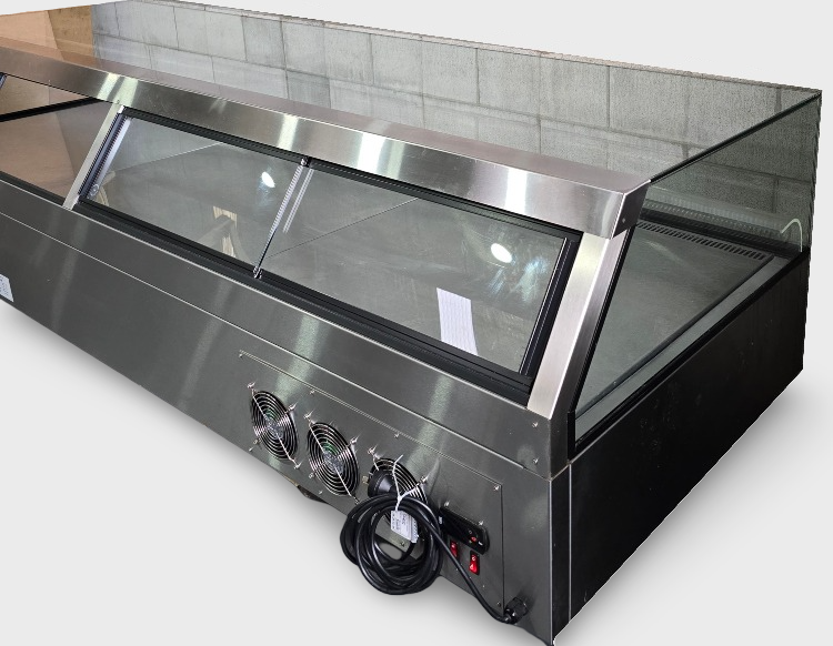 Festive Avon Lo Cold Food Display - 807155