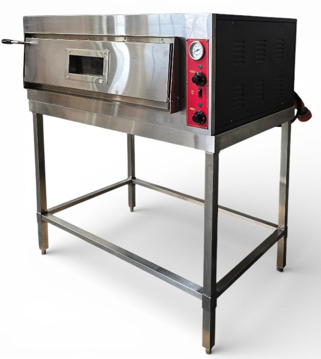 Black Panther EP-1-1-SDE Pizza Oven with Stand - 819508