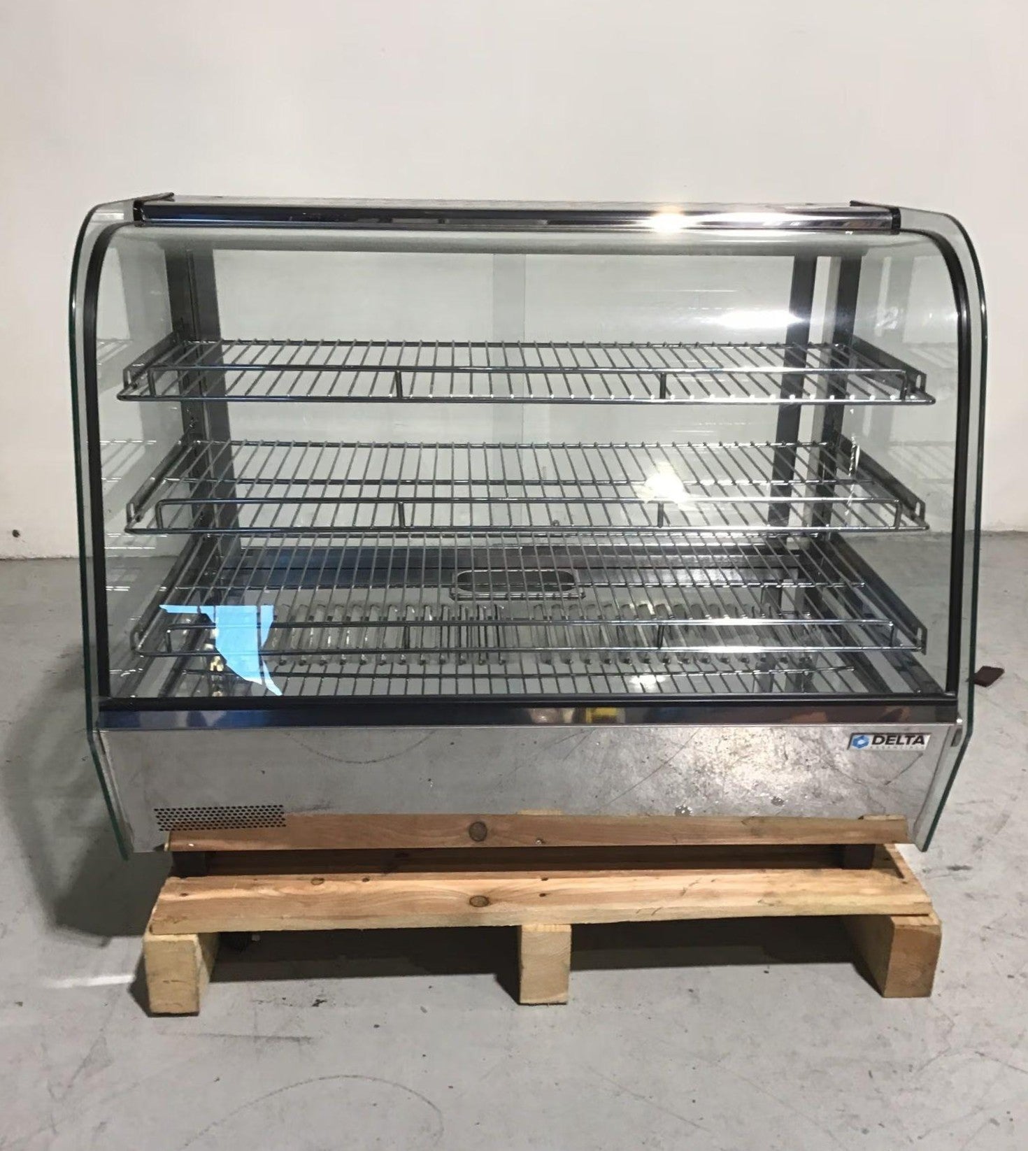 Delta ERD98 Countertop Hot Food Display - 827521