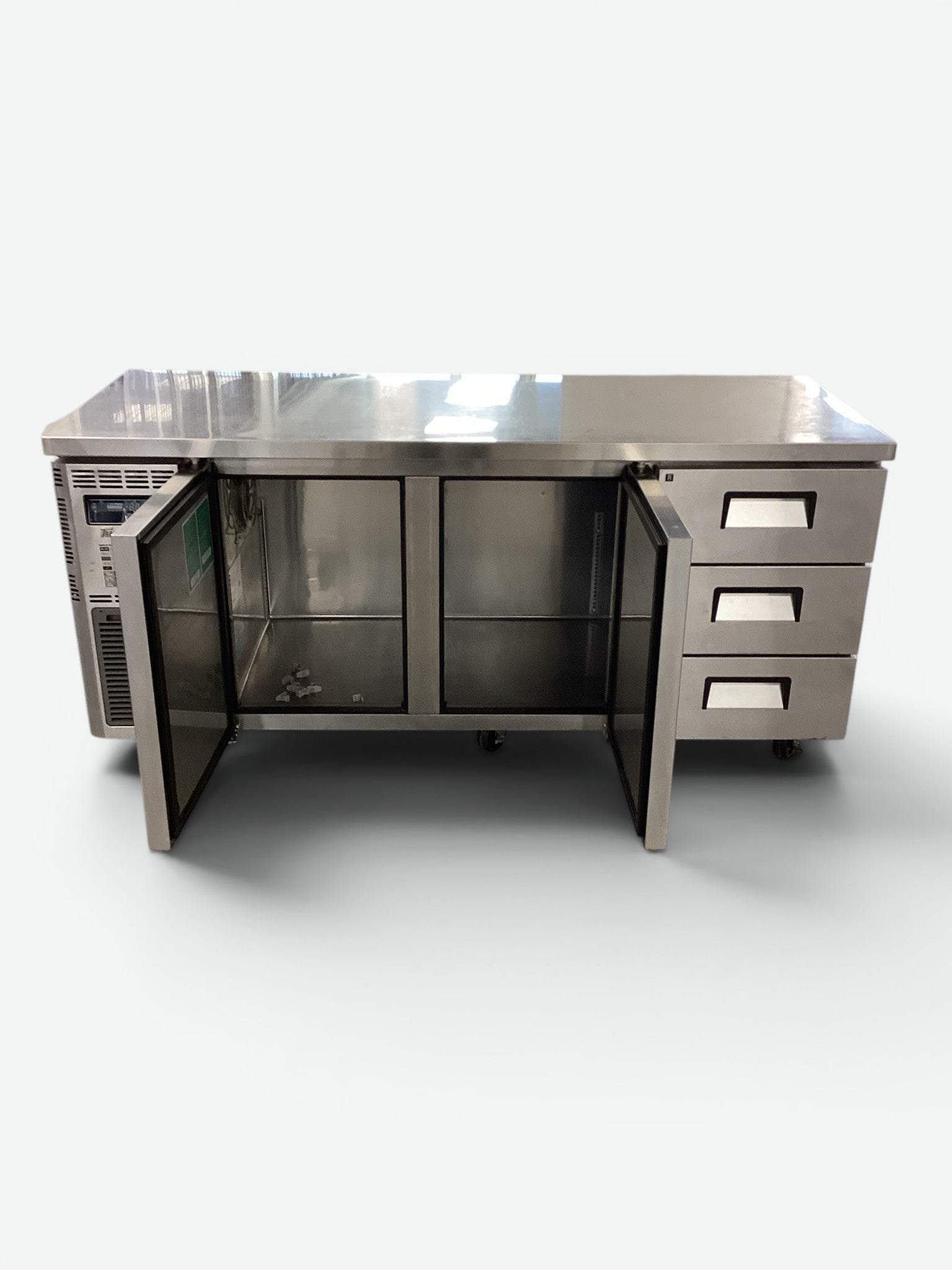 Turbo Air KUR18-3D-3-N Undercounter Chiller - 836847