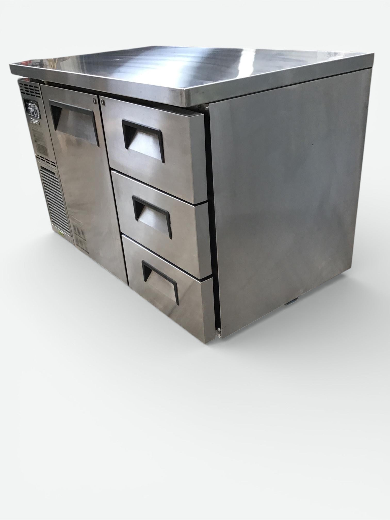 Turbo Air KUR12-3D-3 Undercounter Chiller - 837507