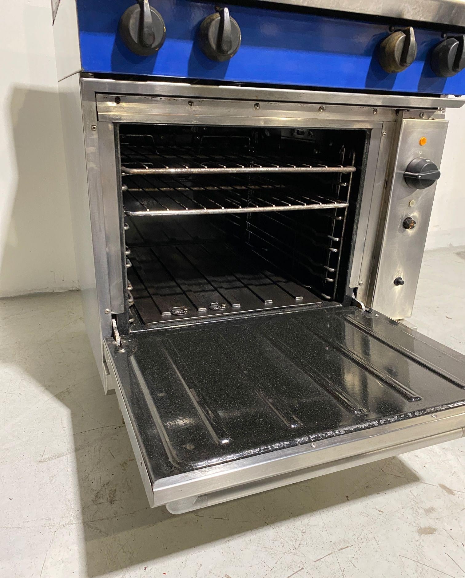 Blue Seal G54D 4 Burner Gas Range Convection Oven - 843959