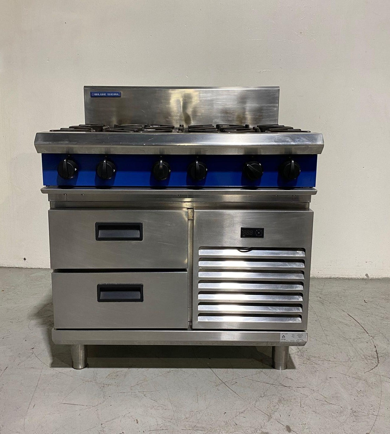 Blue Seal G516D-RB 6 Burner Gas Cooktop on Refrigerated Base - 843962
