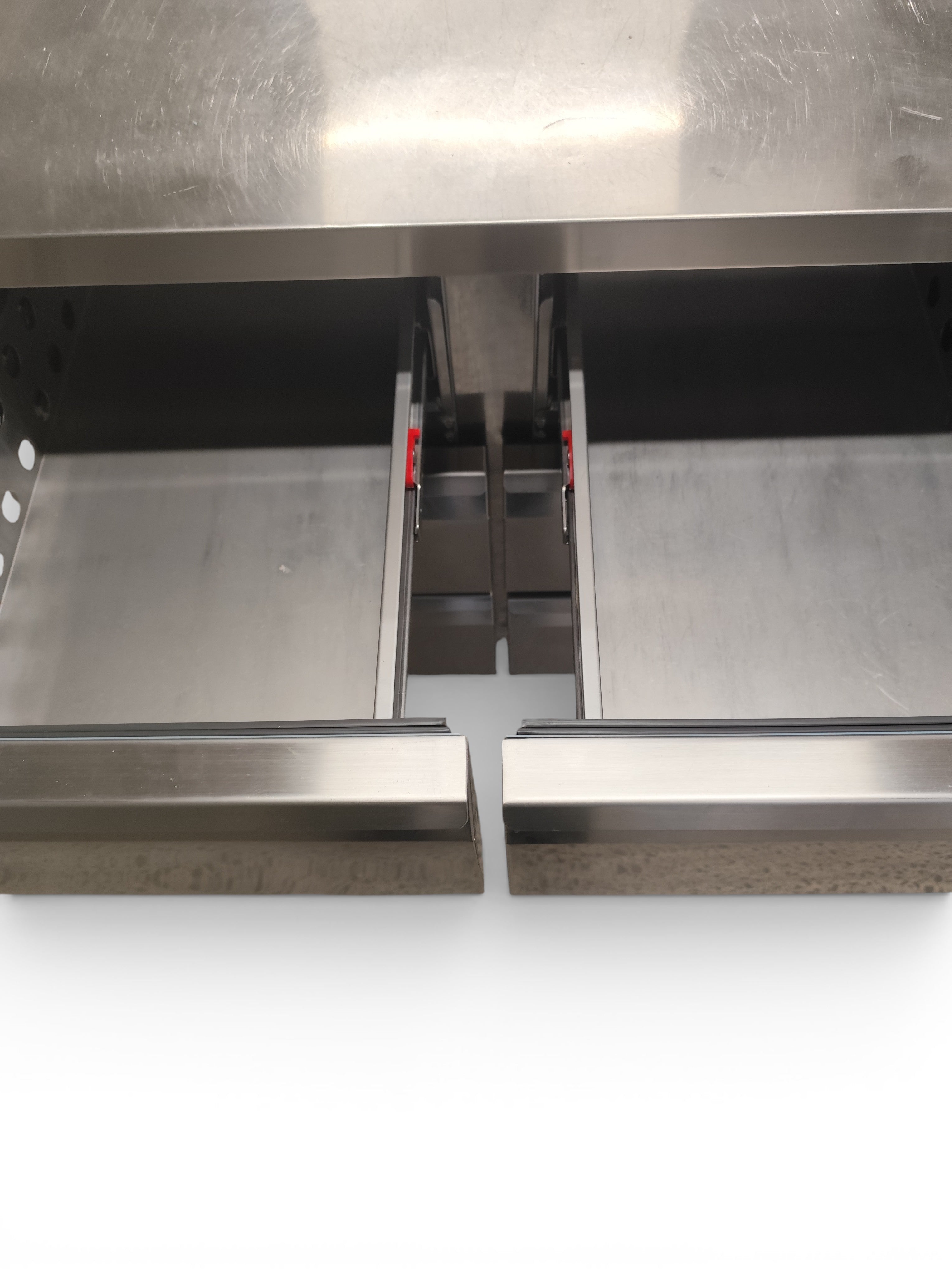 Delta ERD150 Undercounter 6-Drawer Chiller - 844228