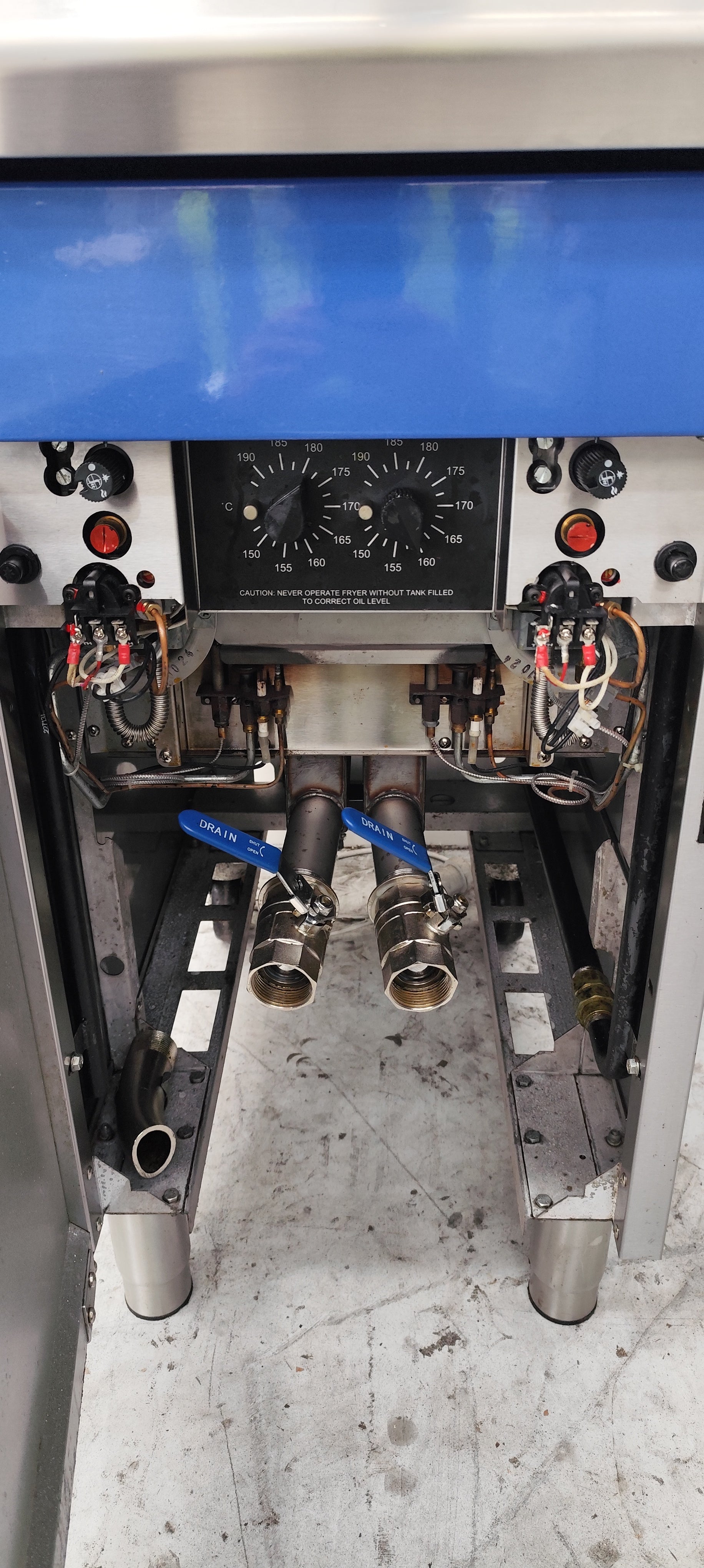 Blue Seal GT46 Twin Tank Gas Fryer - 850285