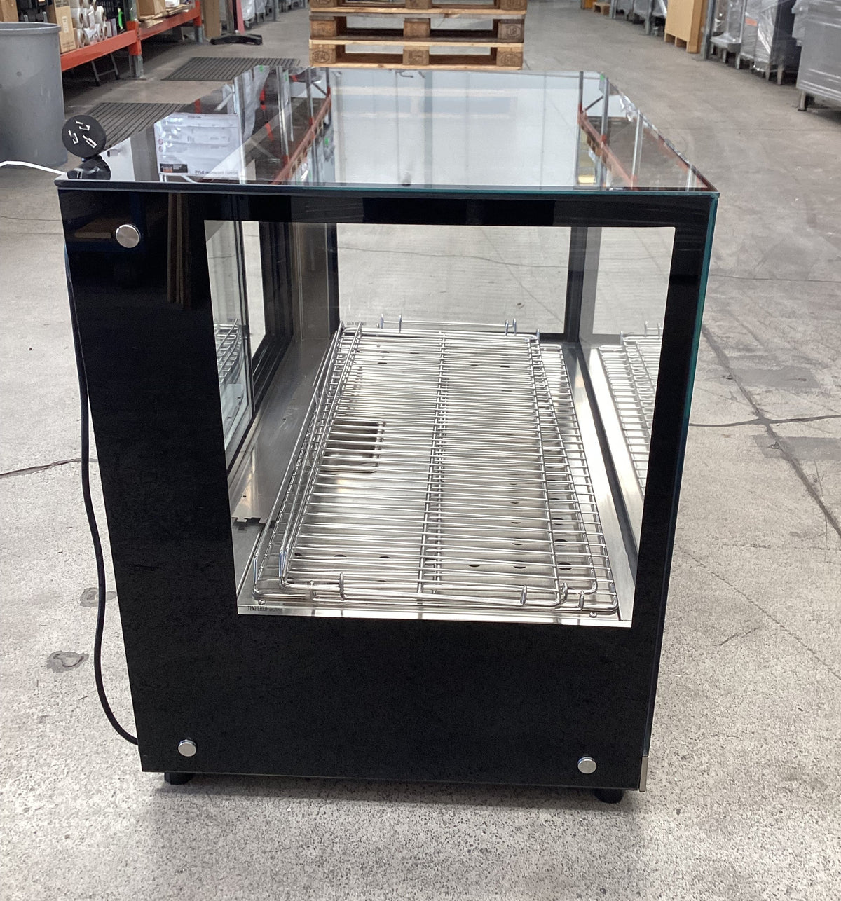 Airex AXH.FDCTSQ-09 Countertop Heated Display Cabinet - 854282