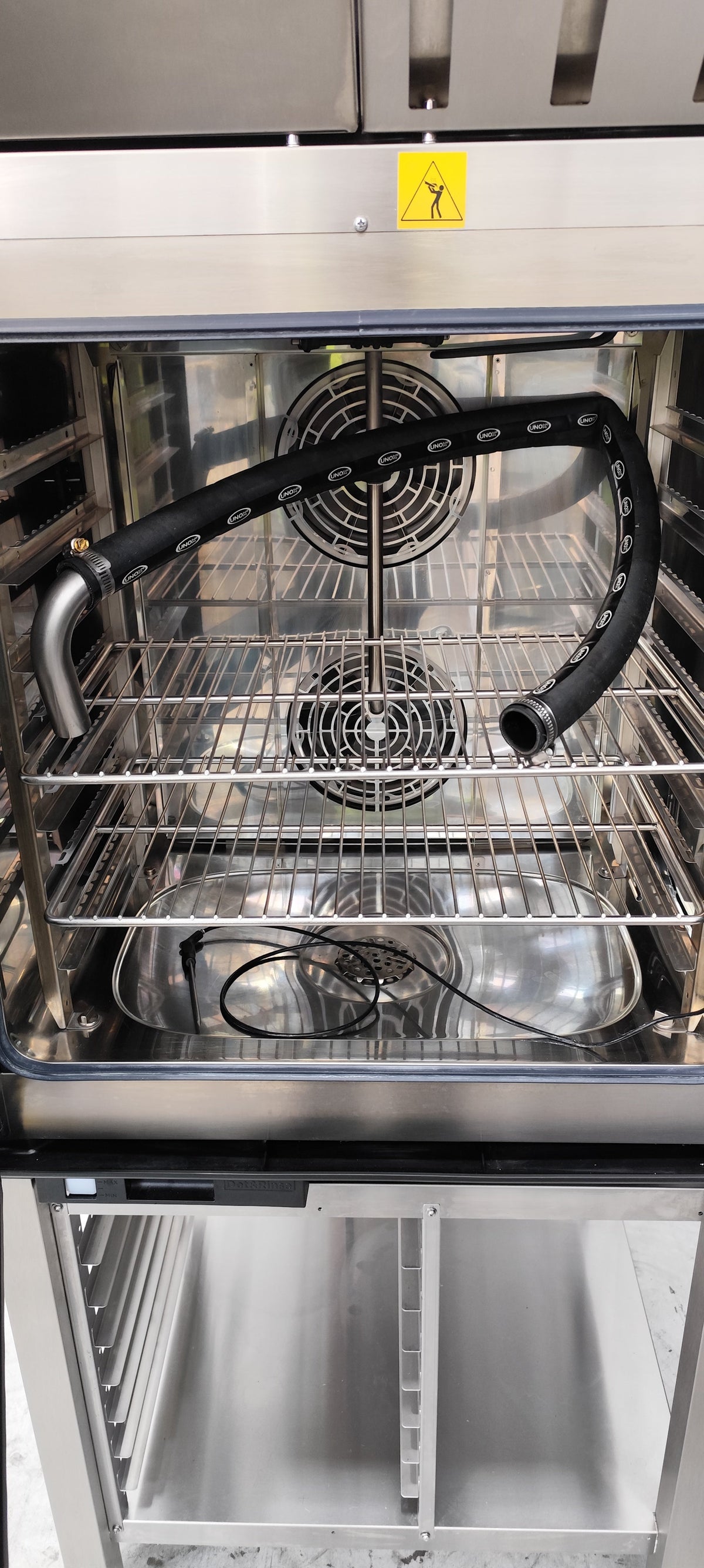 Unox XEVC-0711-EPR CHEFTOP 7 Tray Combi Oven with Stand and Condenser Hood - 941833