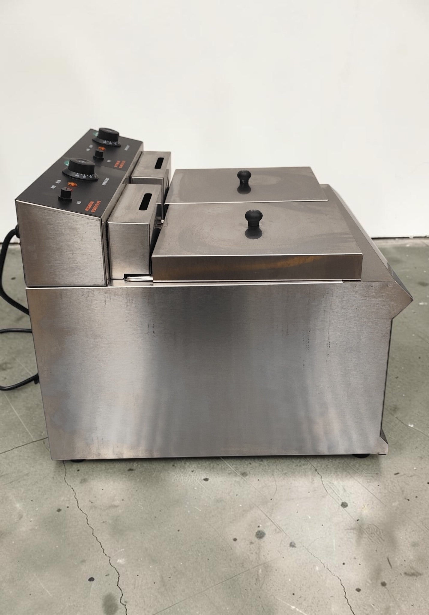 Catermaster TT-WE38A Benchtop Twin Electric Fryer - 862596