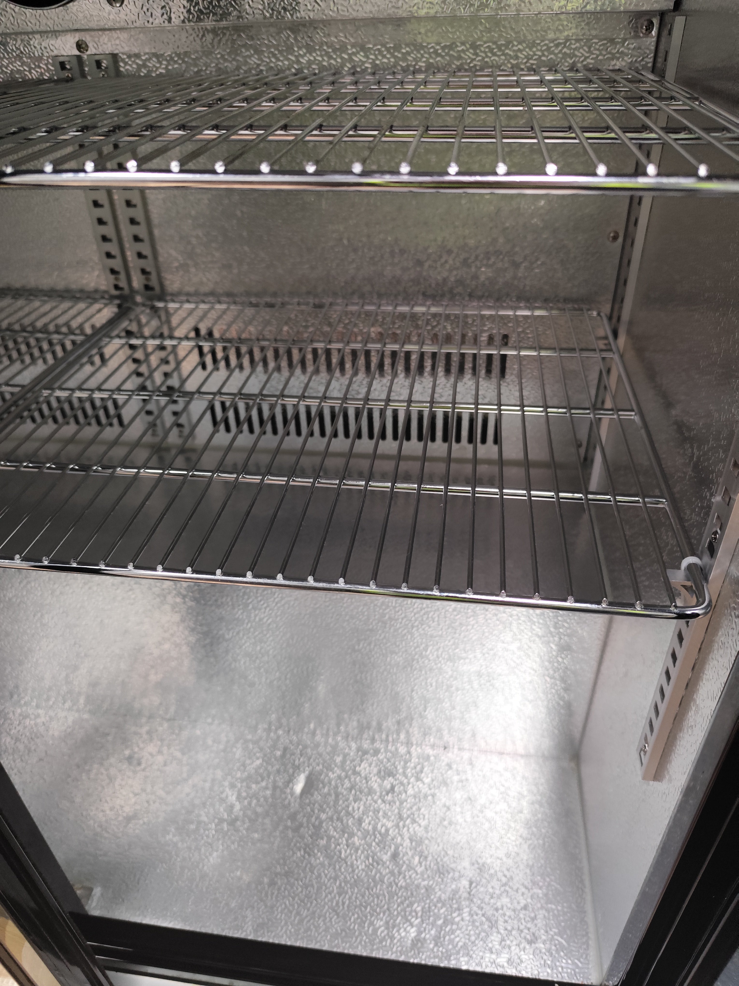 FED LG-208SC Undercounter Chiller - 864603