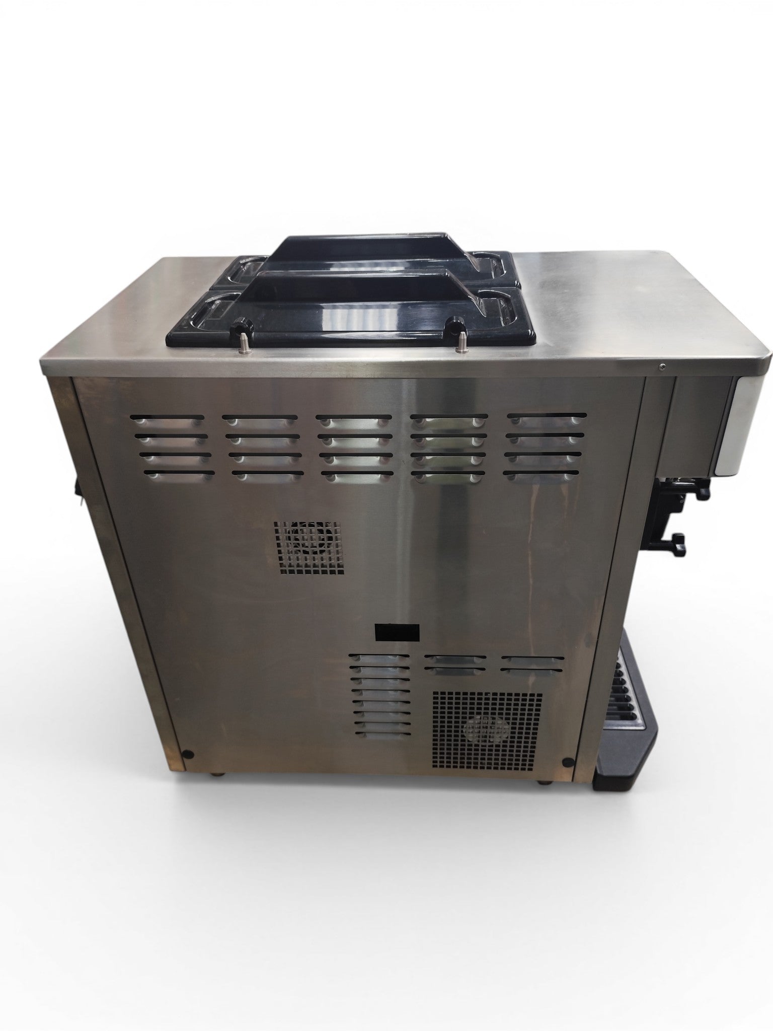 Spaceman 6235A-C Soft Serve Machine - 870744