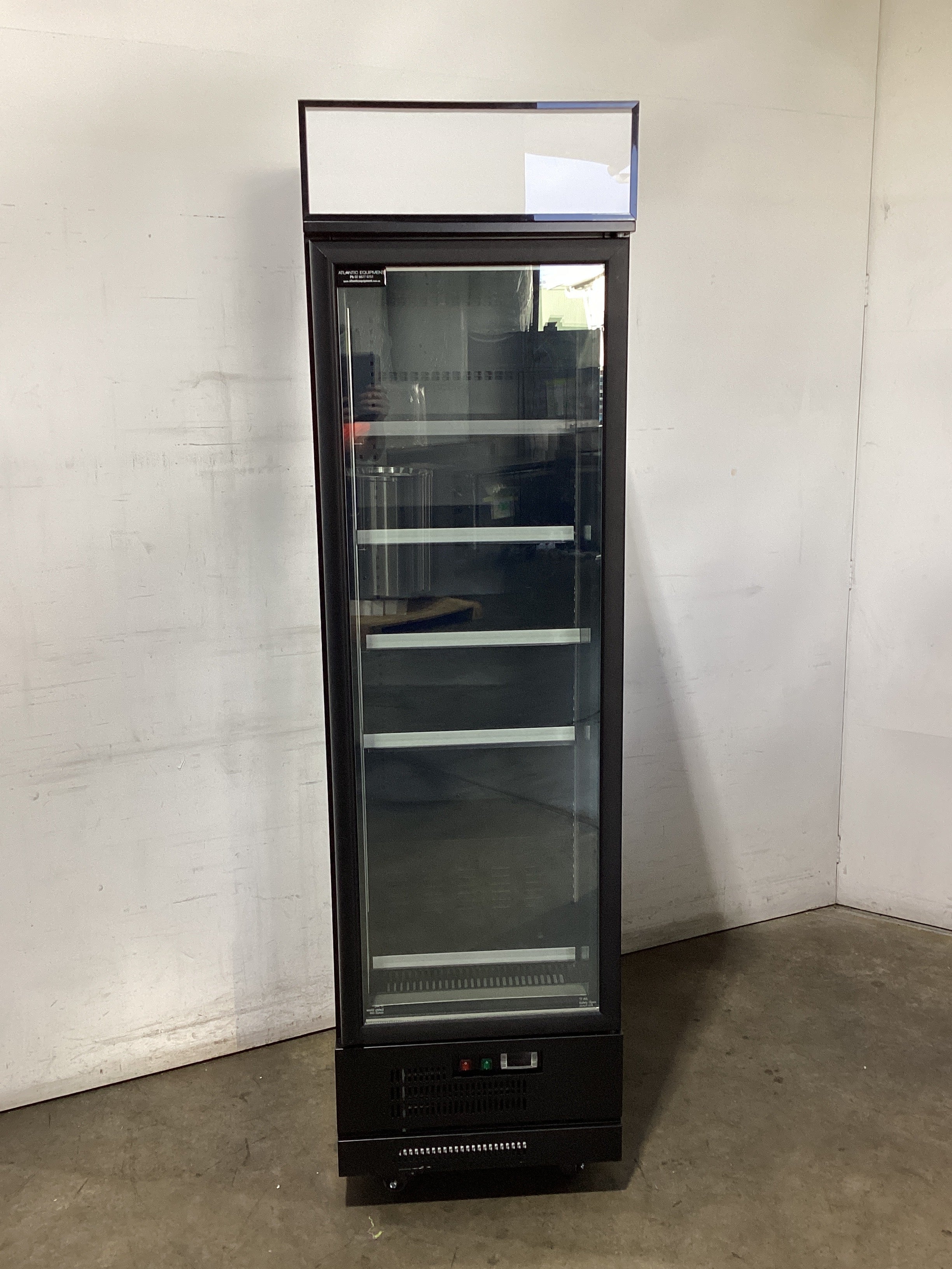 Austune AGF1-600LB Upright Freezer - 879536