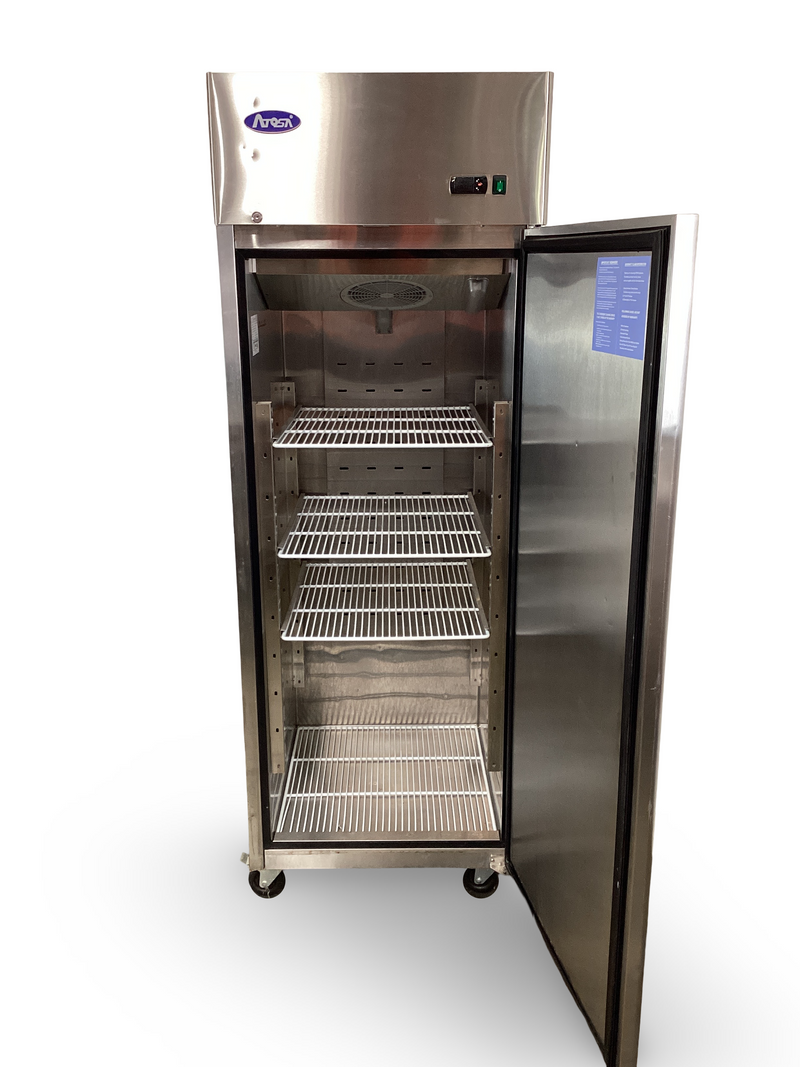 Atosa MBF8004GR Upright Fridge - 879553